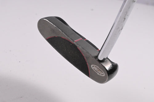 Yes! C-Groove Marilyn Putter / 34 Inch