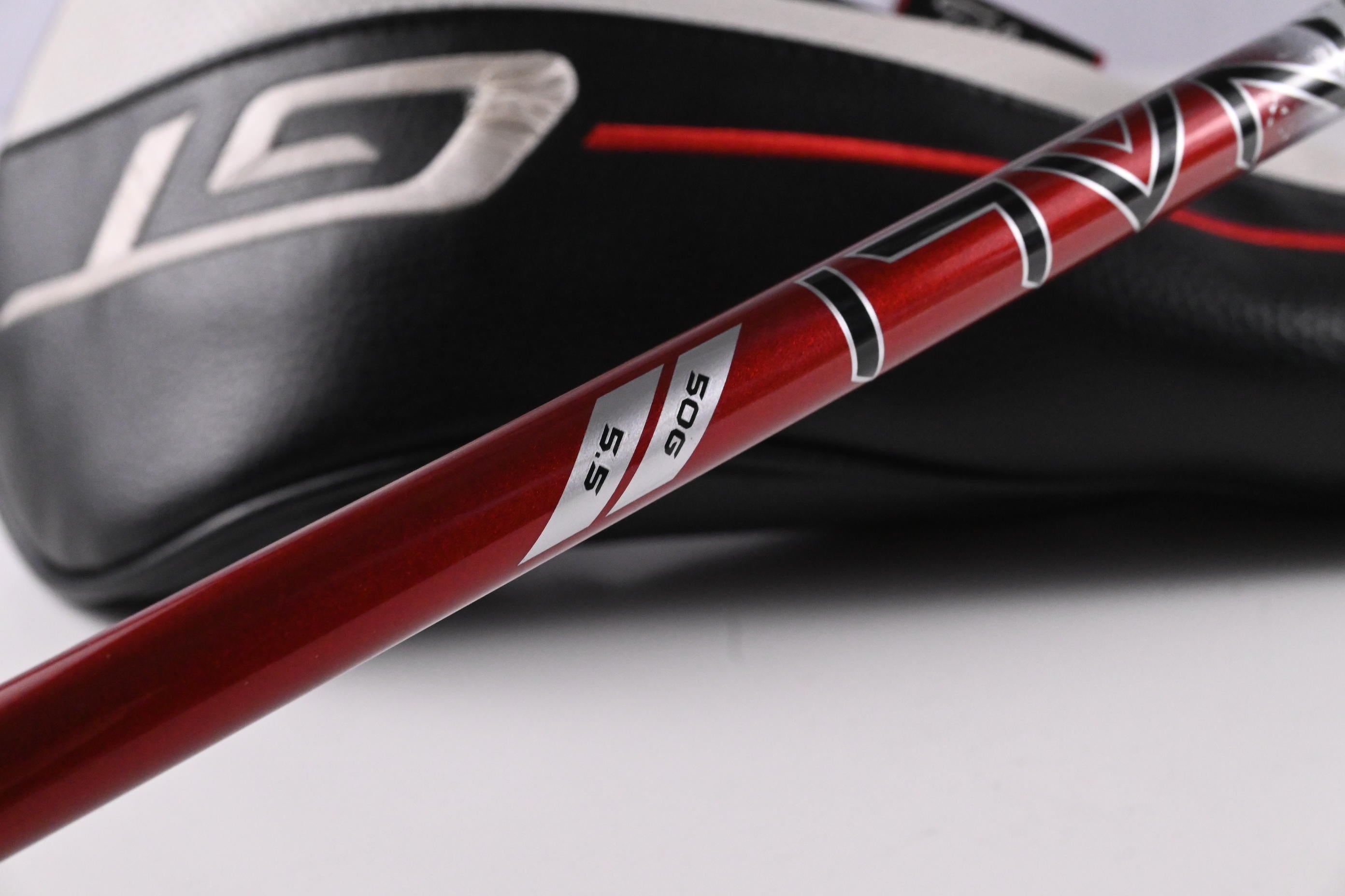 Titleist GT2 Driver / 10 Degree / Regular Flex Denali Red 50 Shaft