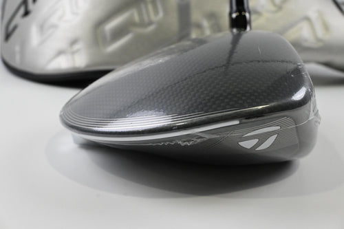 Taylormade Qi35 Driver / 12 Degree / Regular Flex Vanquish 4 Shaft