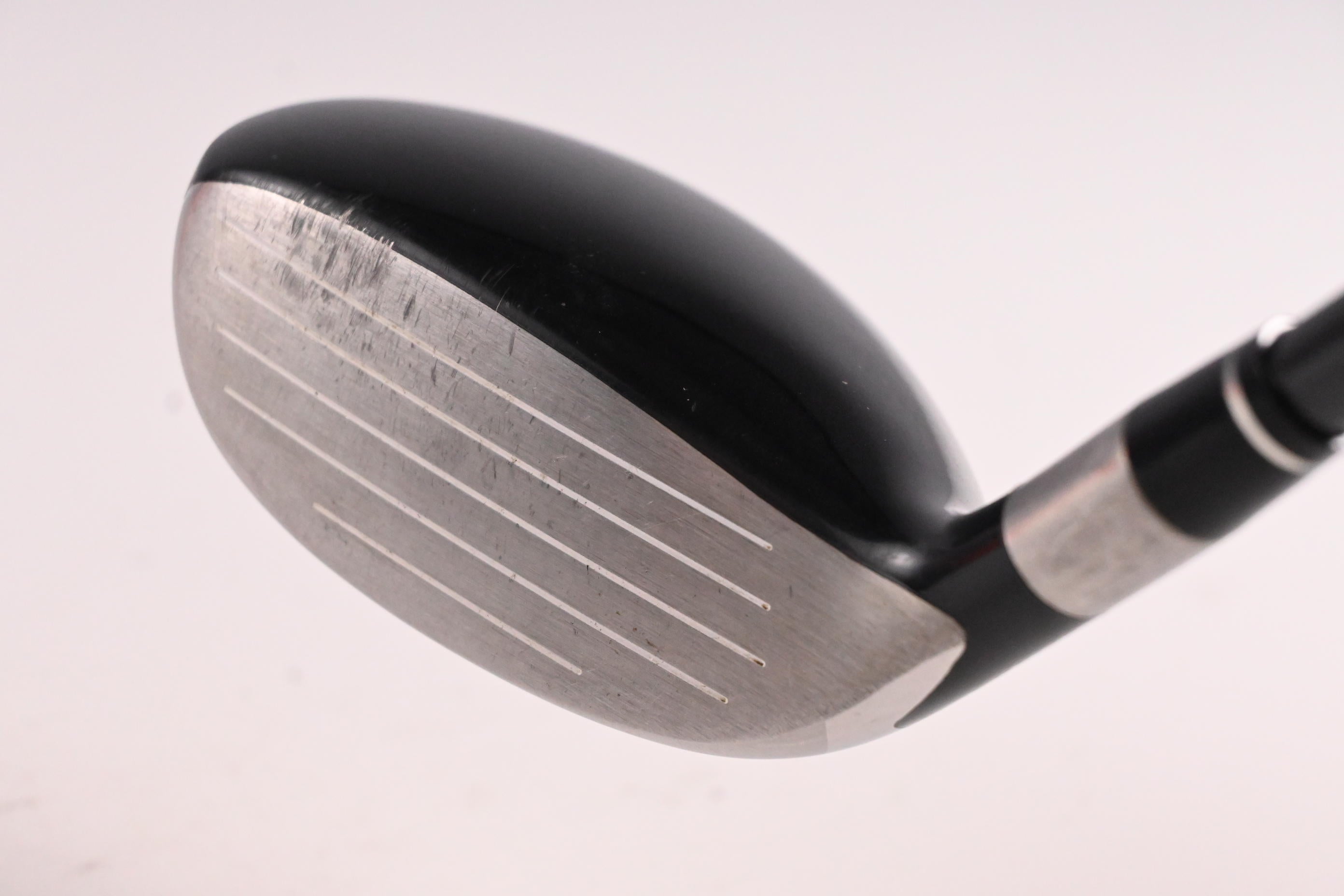 Honma TW747U #3 Hybrid / 19 Degree / Stiff Flex Honma Vizard UT-H7 Shaft