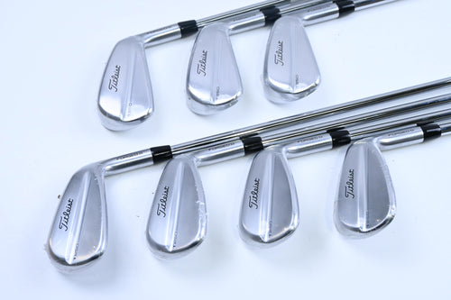 Titleist T250 2025 Irons / 5-PW+48° / Regular Flex AMT Black Shafts