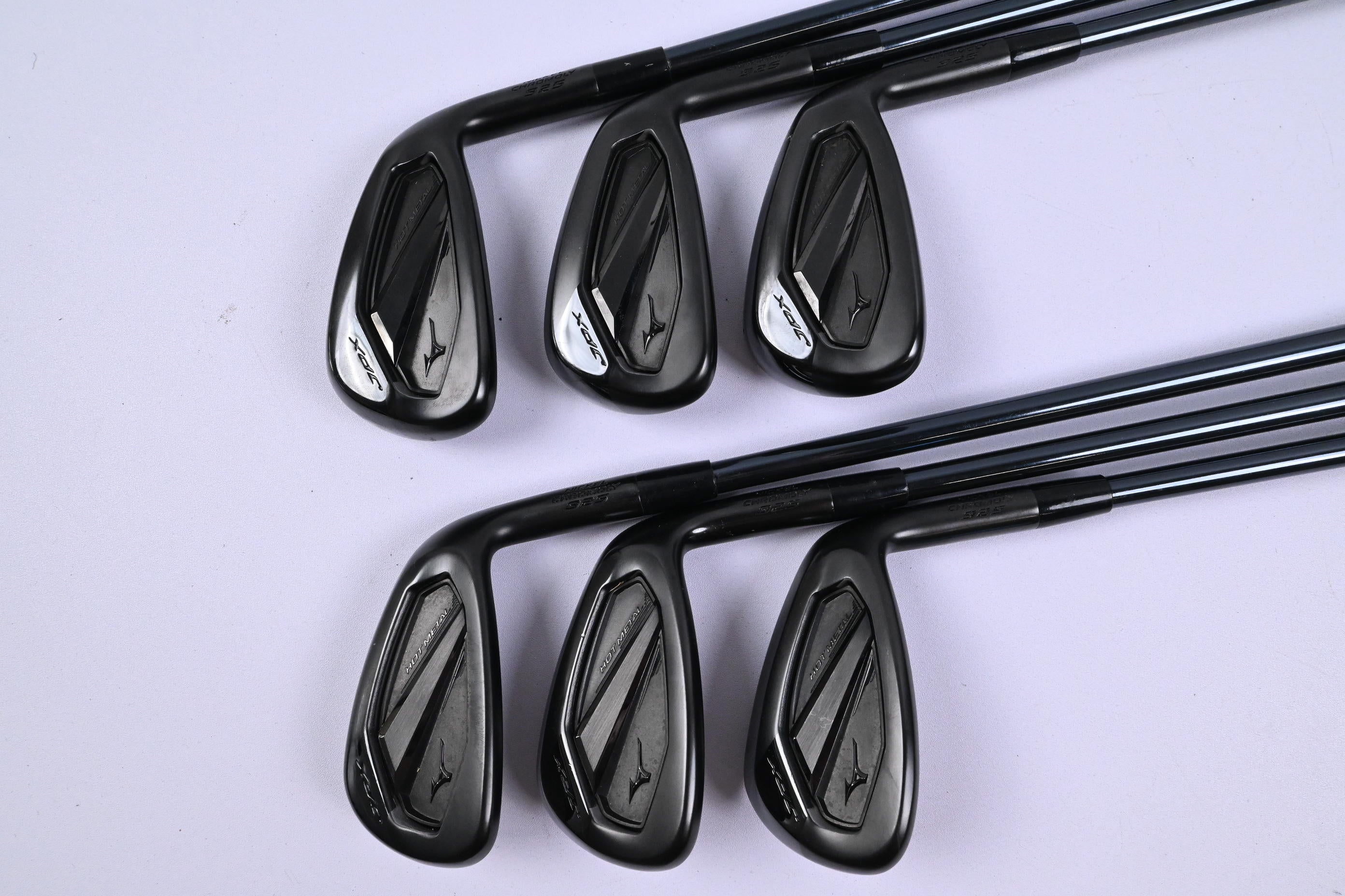 Mizuno JPX 925 Hot Metal Black Irons / 6-PW+GW / Regular Flex Recoil Dart 60