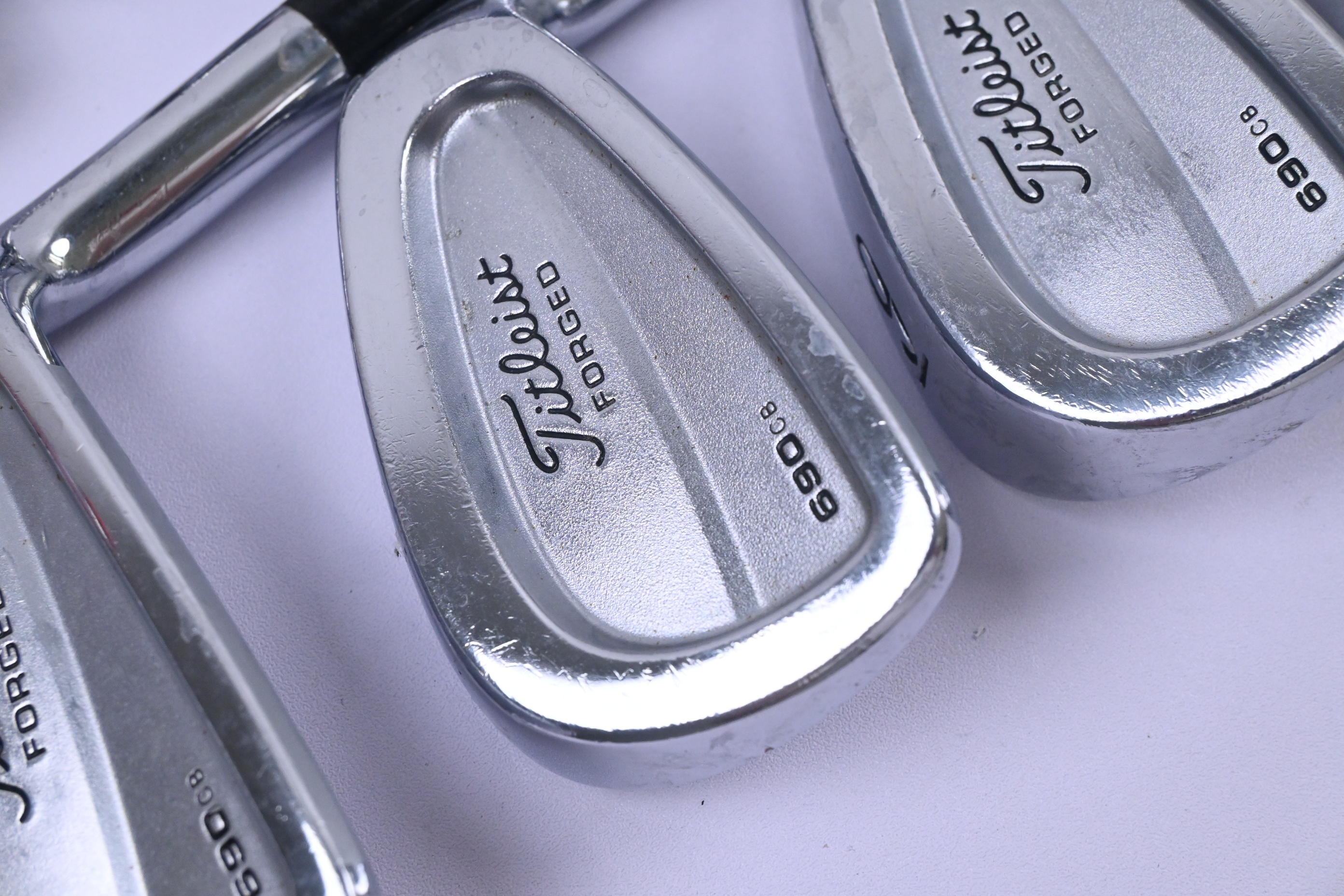 Titleist 690.CB Irons / 3-PW / Stiff Flex Dynamic Gold S300 Shafts