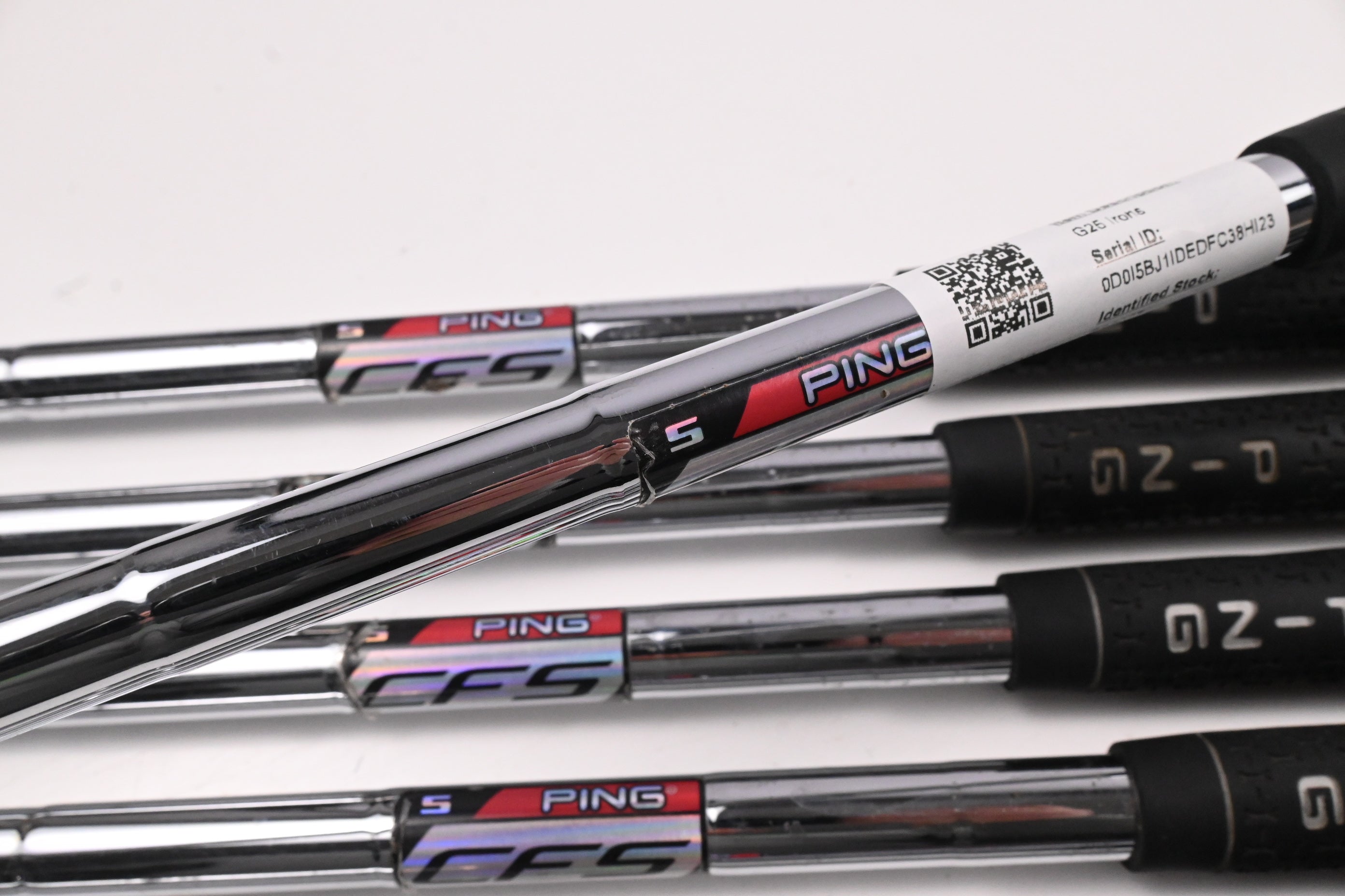 Ping G25 Irons / 4-PW+SW / Silver Dot / Stiff Flex Ping CFS Shafts