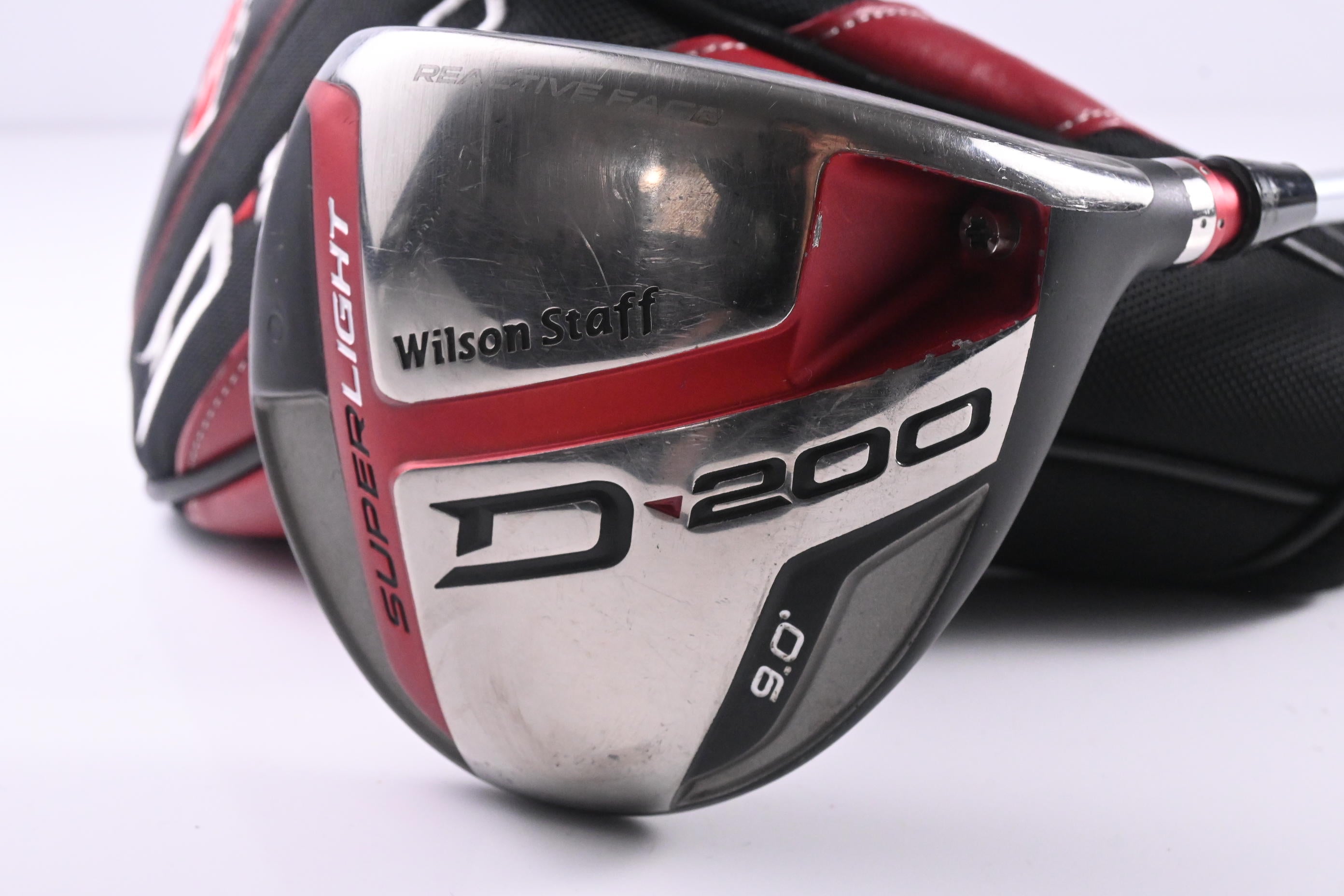 Wilson Staff D200 Driver / 9 Degree / Regular Flex Fubuki Z-Series 65 Shaft