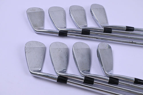 Titleist 690.CB Irons / 3-PW / Stiff Flex Dynamic Gold S300 Shafts