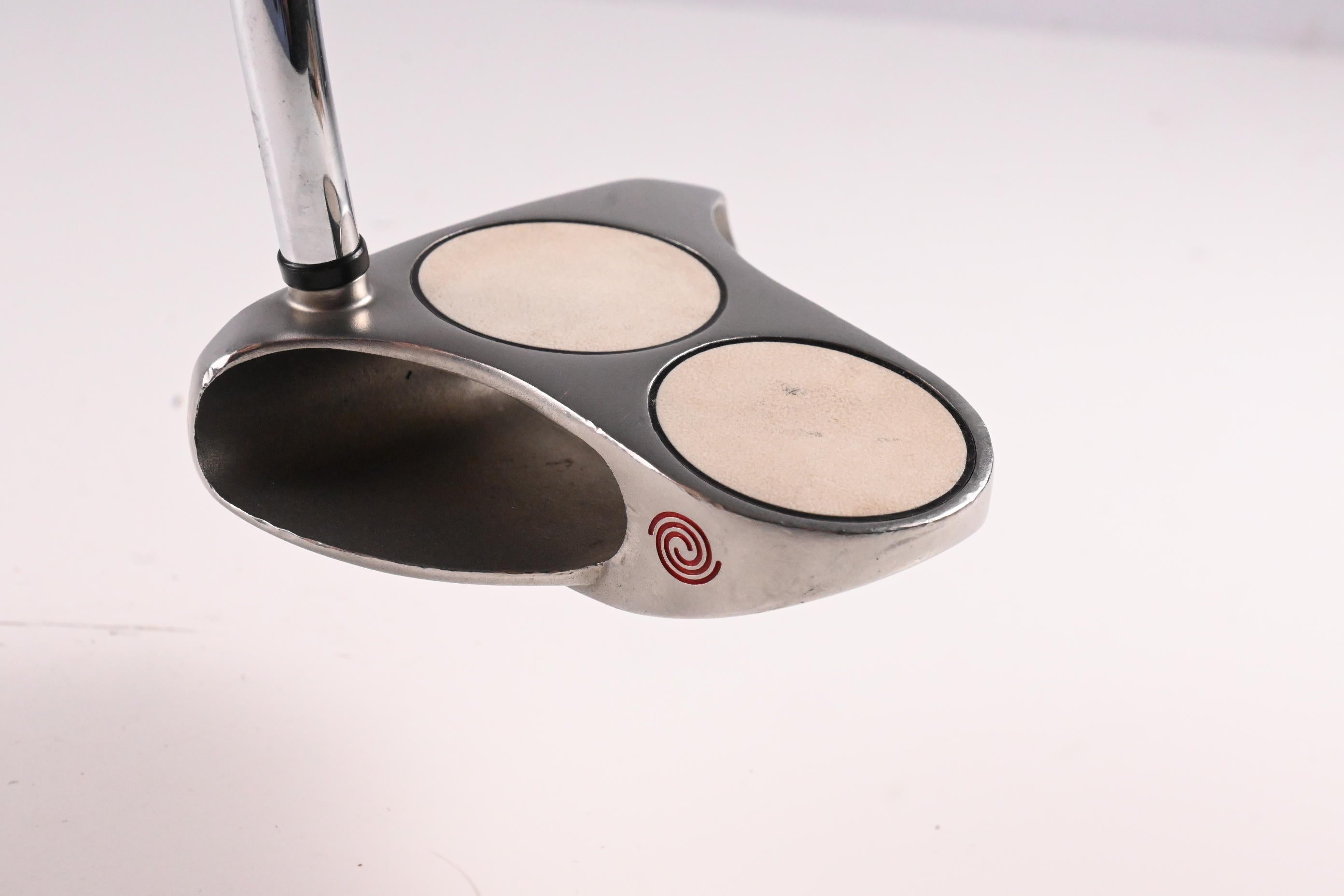 Odyssey White Hot XG 2-Ball Putter / 35 Inch
