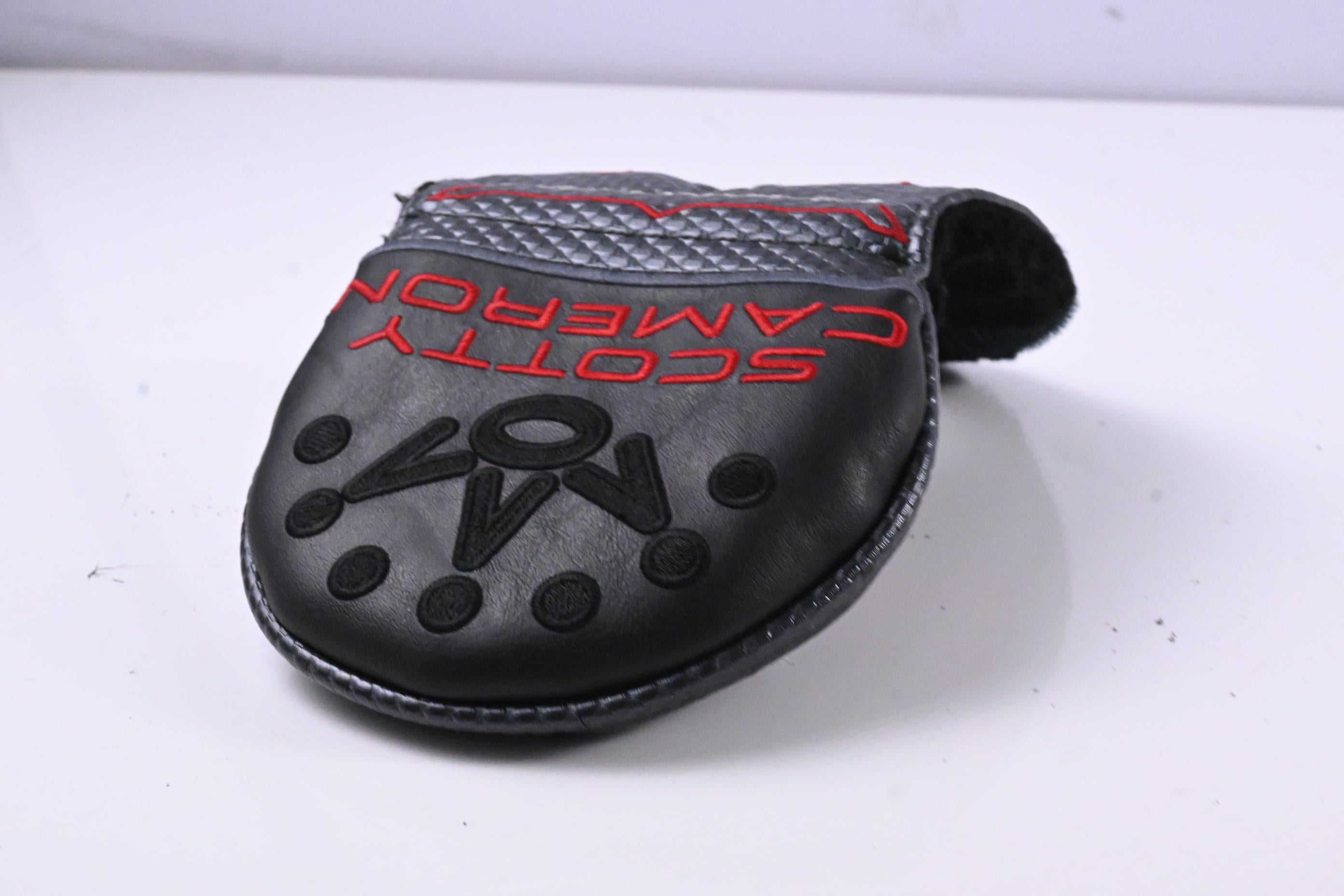 Scotty Cameron 2026 Phantom 11 R Putter / 34 Inch