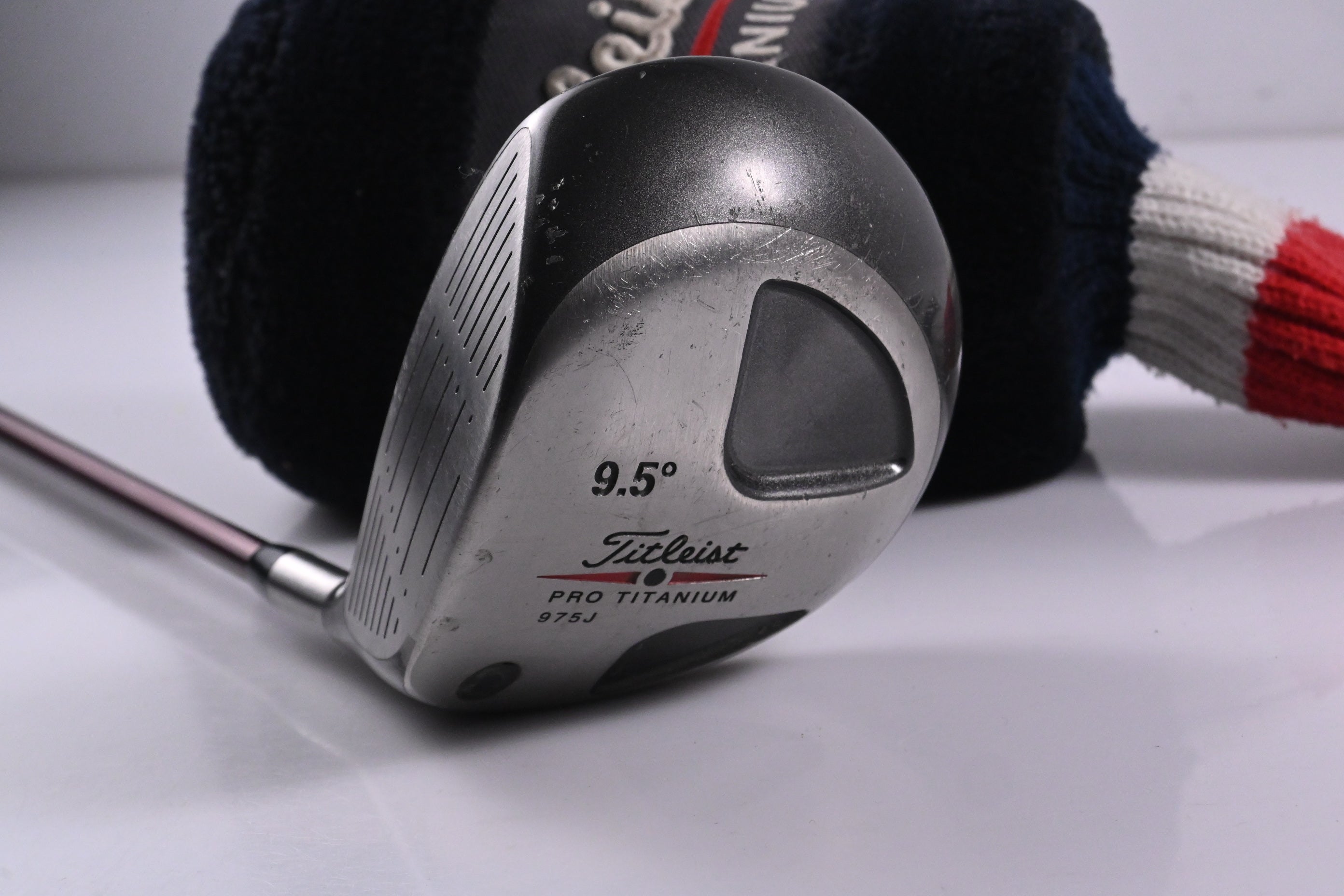 Left Hand Titleist 975 J Driver / 9.5 Degree / Stiff Flex Grafalloy ProLite 35