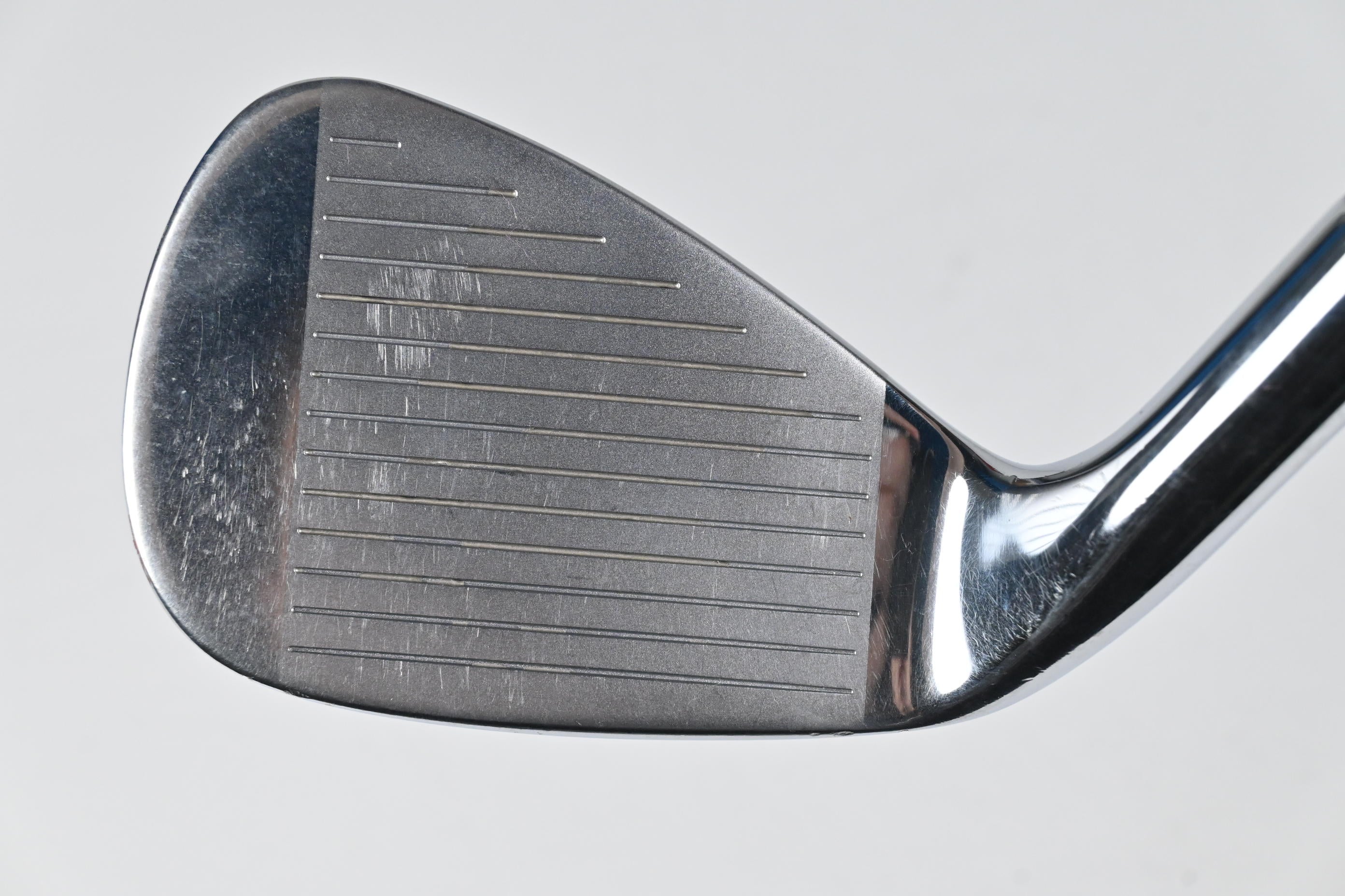 Wilson D9 #9 Iron / Stiff Flex Dynamic Gold SL S300 Shaft