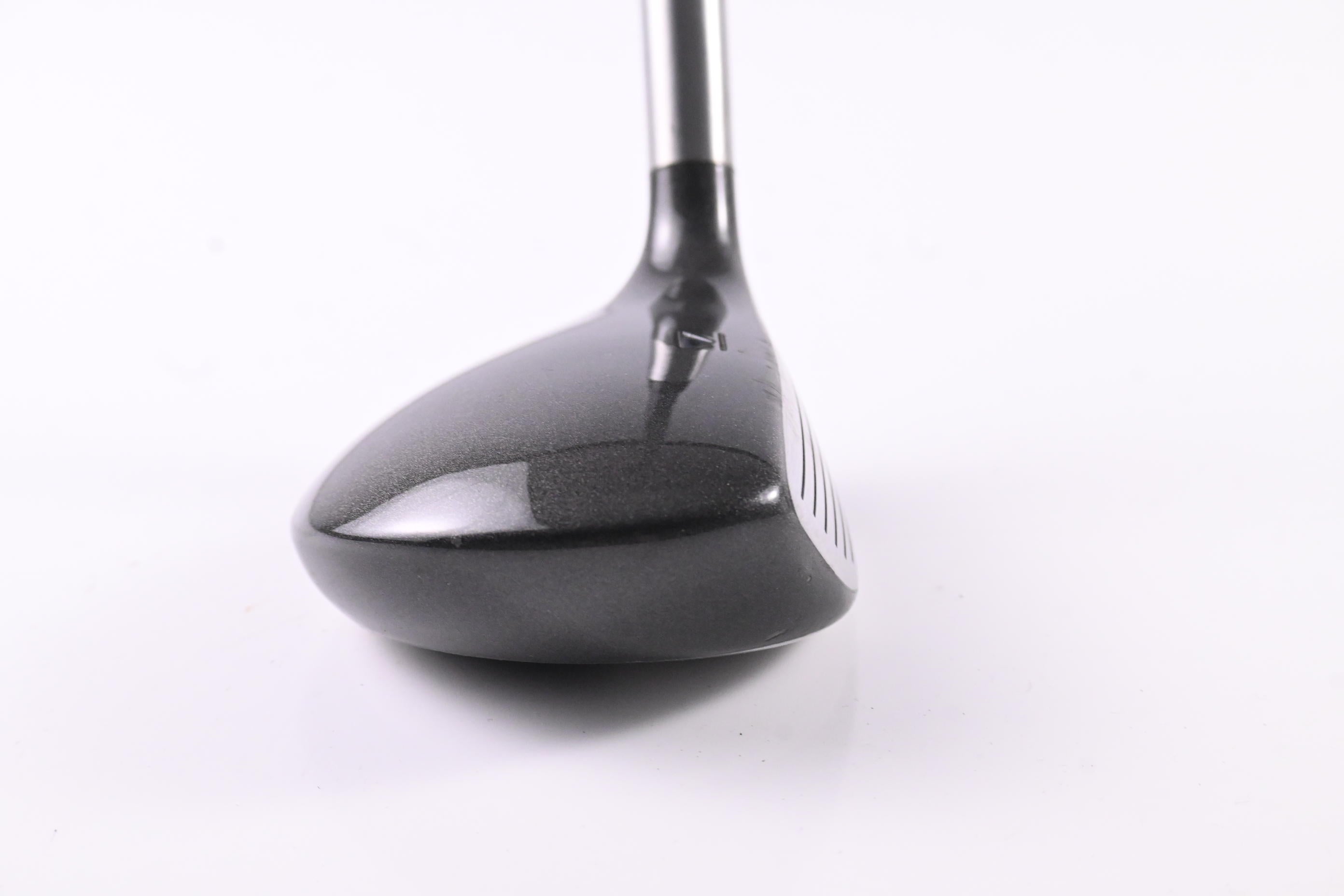 Titleist 975 F #7 Wood / 20.5 Degree / Regular Flex Titleist Ultralite Shaft