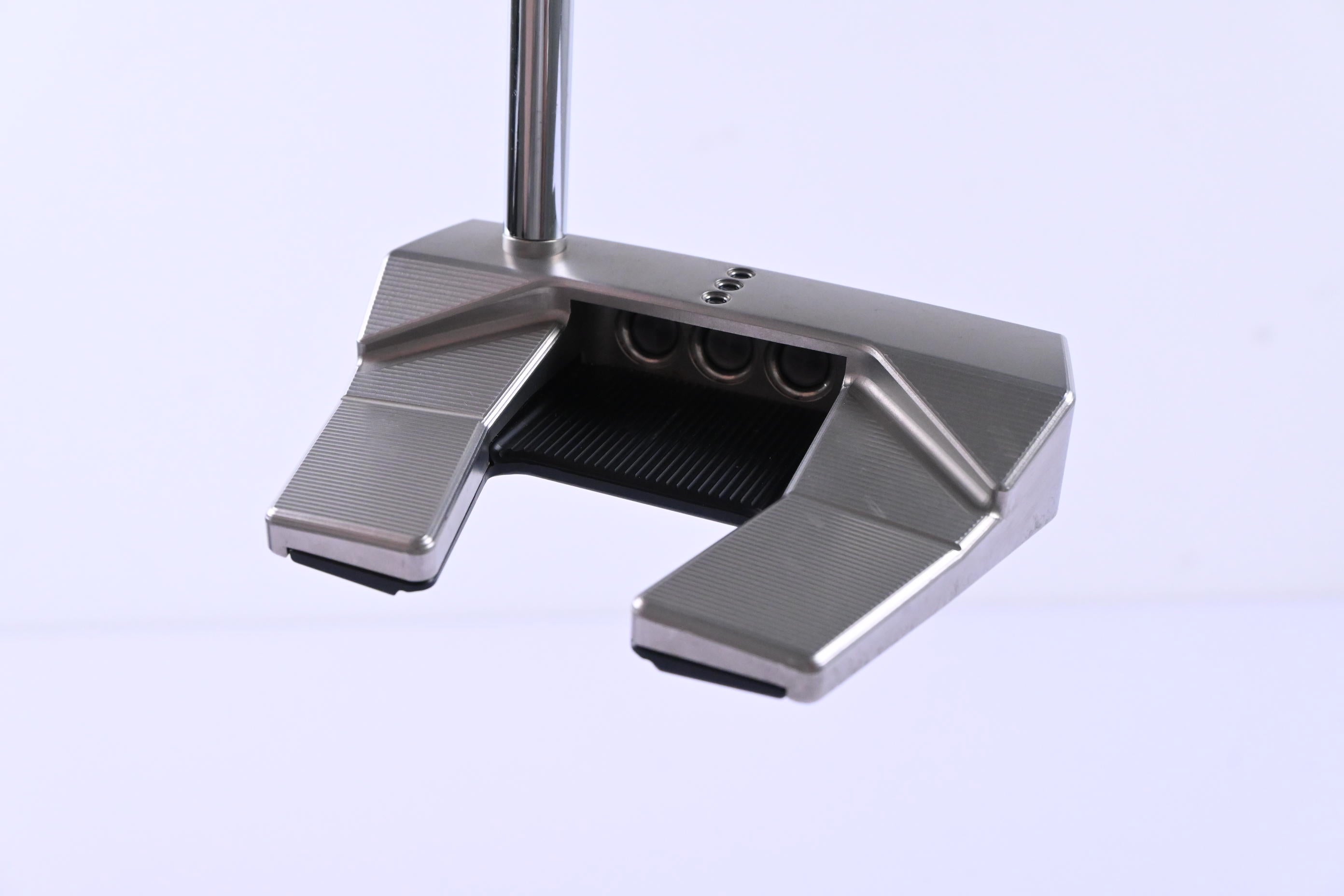 Scotty Cameron 2024 Phantom 5 Putter / 33 Inch