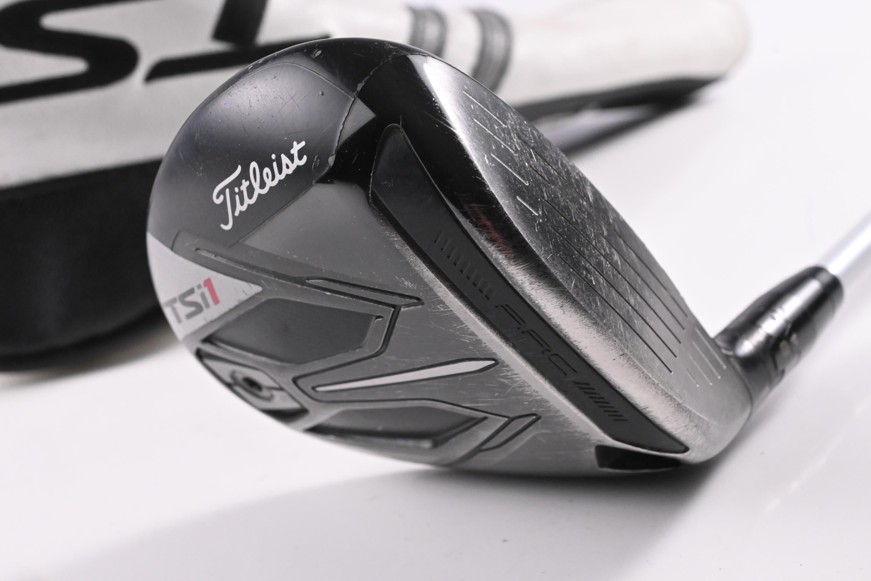 Titleist TSi1 #7 Wood / 20 Degree / Senior Flex Aldila Ascent White 40 Shaft