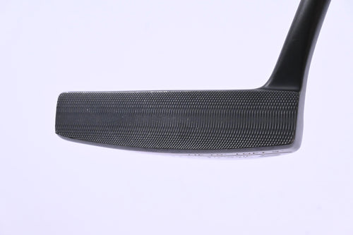 Cleveland Classic Black 2 Putter / 34 Inch