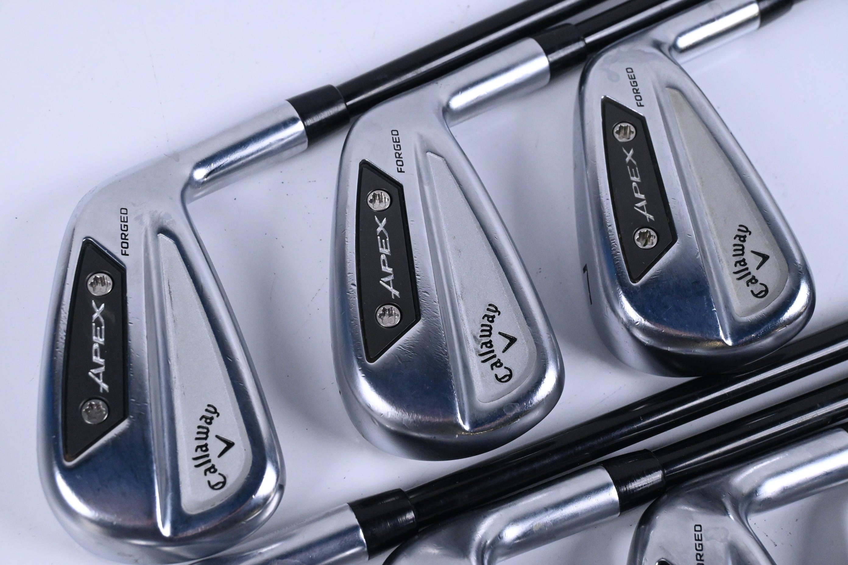 Callaway Apex Ai300 Irons / 5-PW+GW / Stiff Flex Accra is7 Shafts