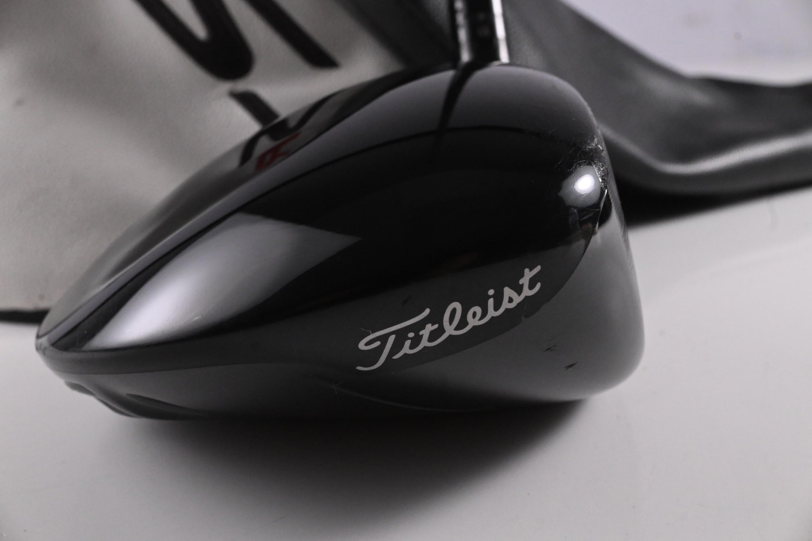 Titleist TSR3 Driver / 9 Degree / Stiff Flex HZRDUS Smoke Black RDX 60 Shaft