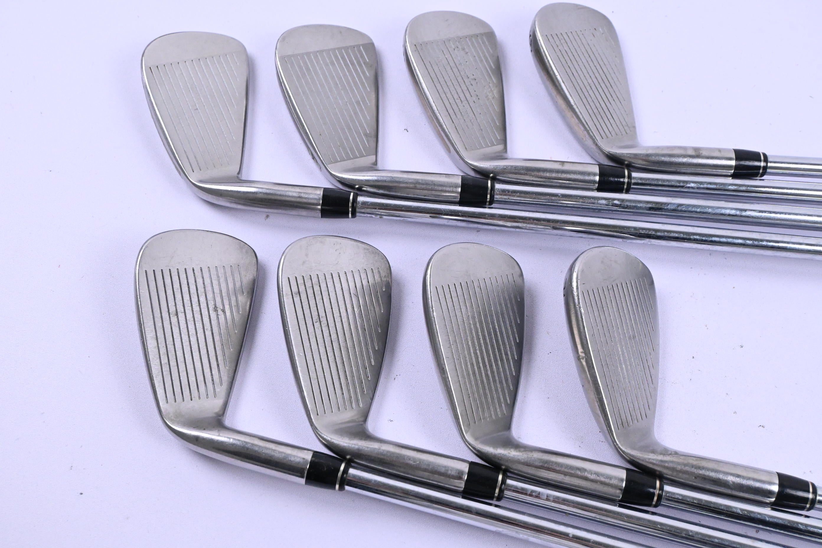 Taylormade 320 Steel Irons / 3-PW / Regular Flex Taylormade 80 Shafts