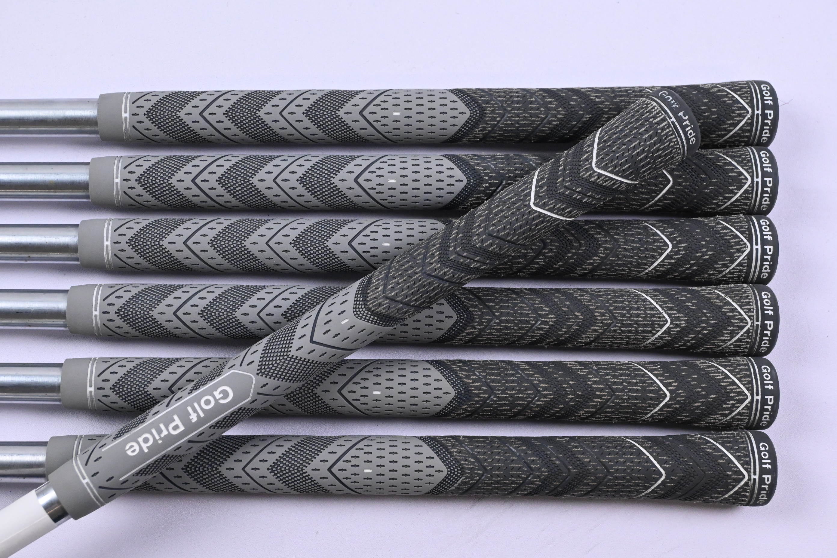Mizuno JPX 925 Hot Metal Pro Irons / 4-PW / Stiff Flex Project X LS 120 Shafts