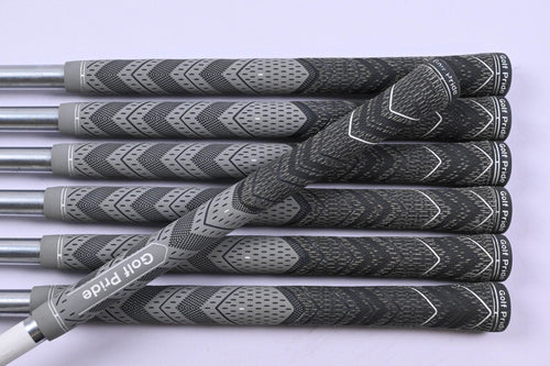 Mizuno JPX 925 Hot Metal Pro Irons / 4-PW / Stiff Flex Project X LS 120 Shafts