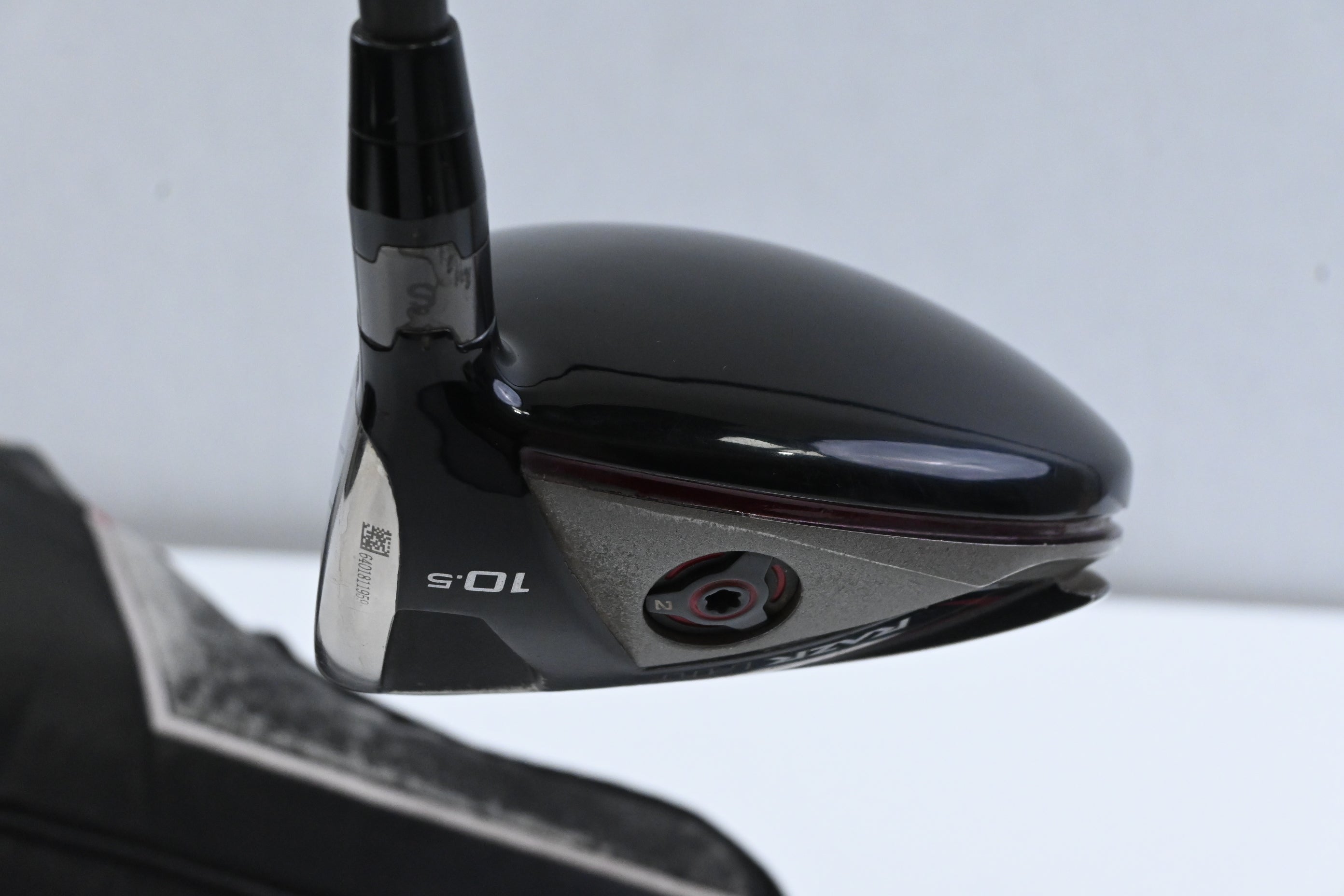 Callaway RAZR Fit Driver / 10.5 Degree / Stiff Flex Aldila RIP NV 60 Shaft