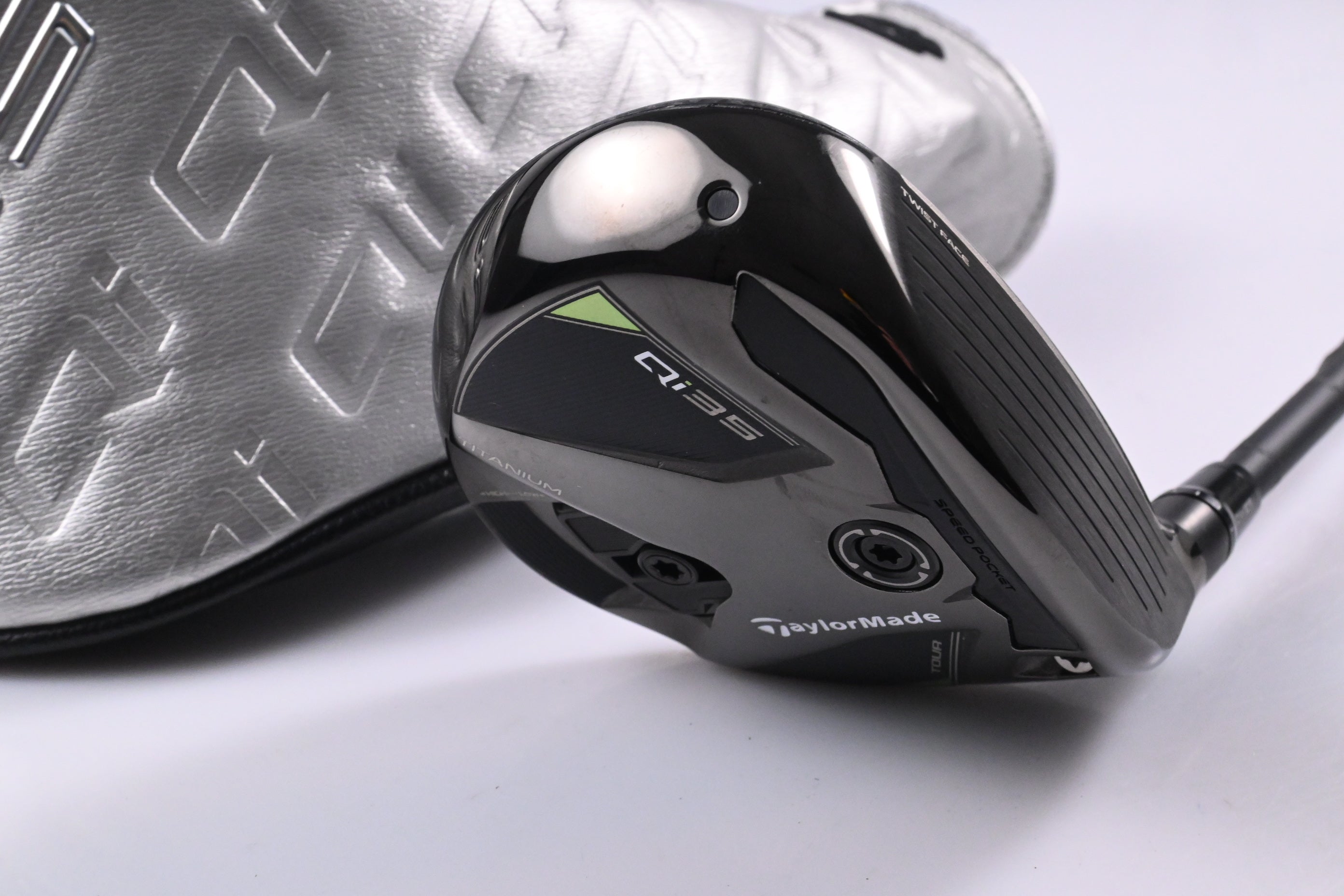 Taylormade Qi35 Tour #3 Wood / 15 Degree / Regular flex Fujikura Ventus 5 Shaft