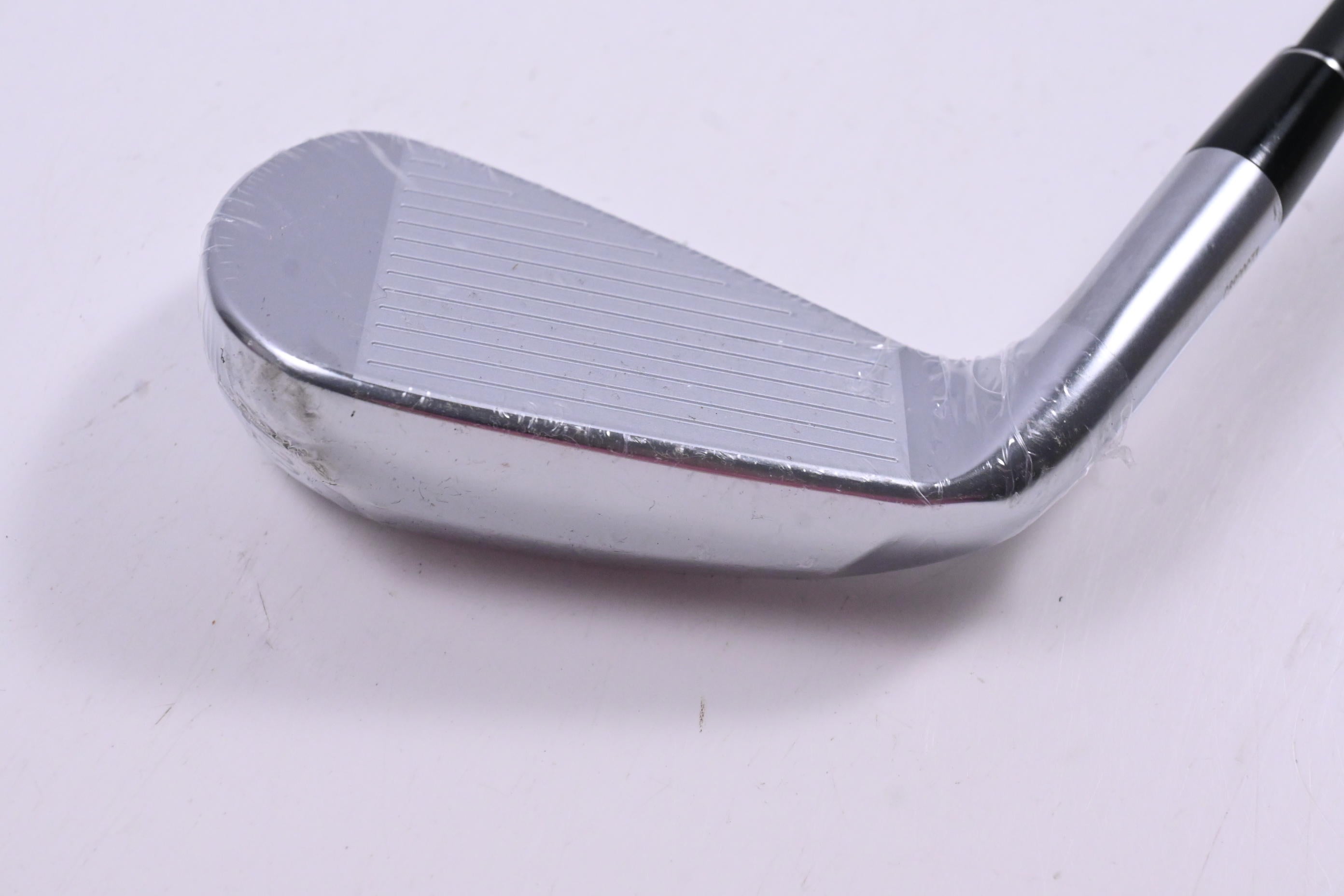 Srixon ZXiU #4 Iron / 23 Degree / Regular Flex Mitsubishi MMT Black 80 Shaft