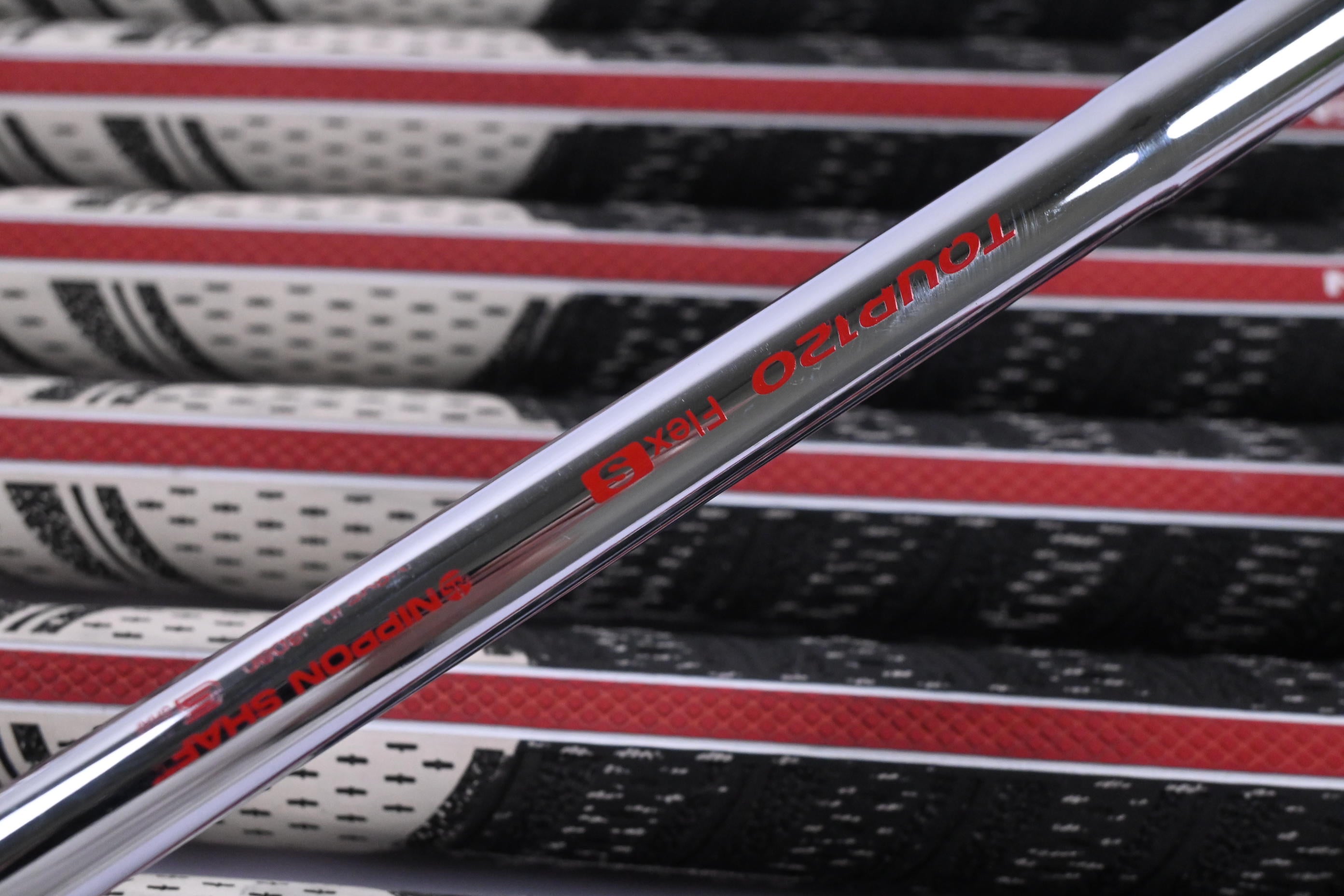 Taylormade P790/P770 2025 Combo Irons / 4-PW / Stiff Flex N.S.PRO Modus 3 Shafts