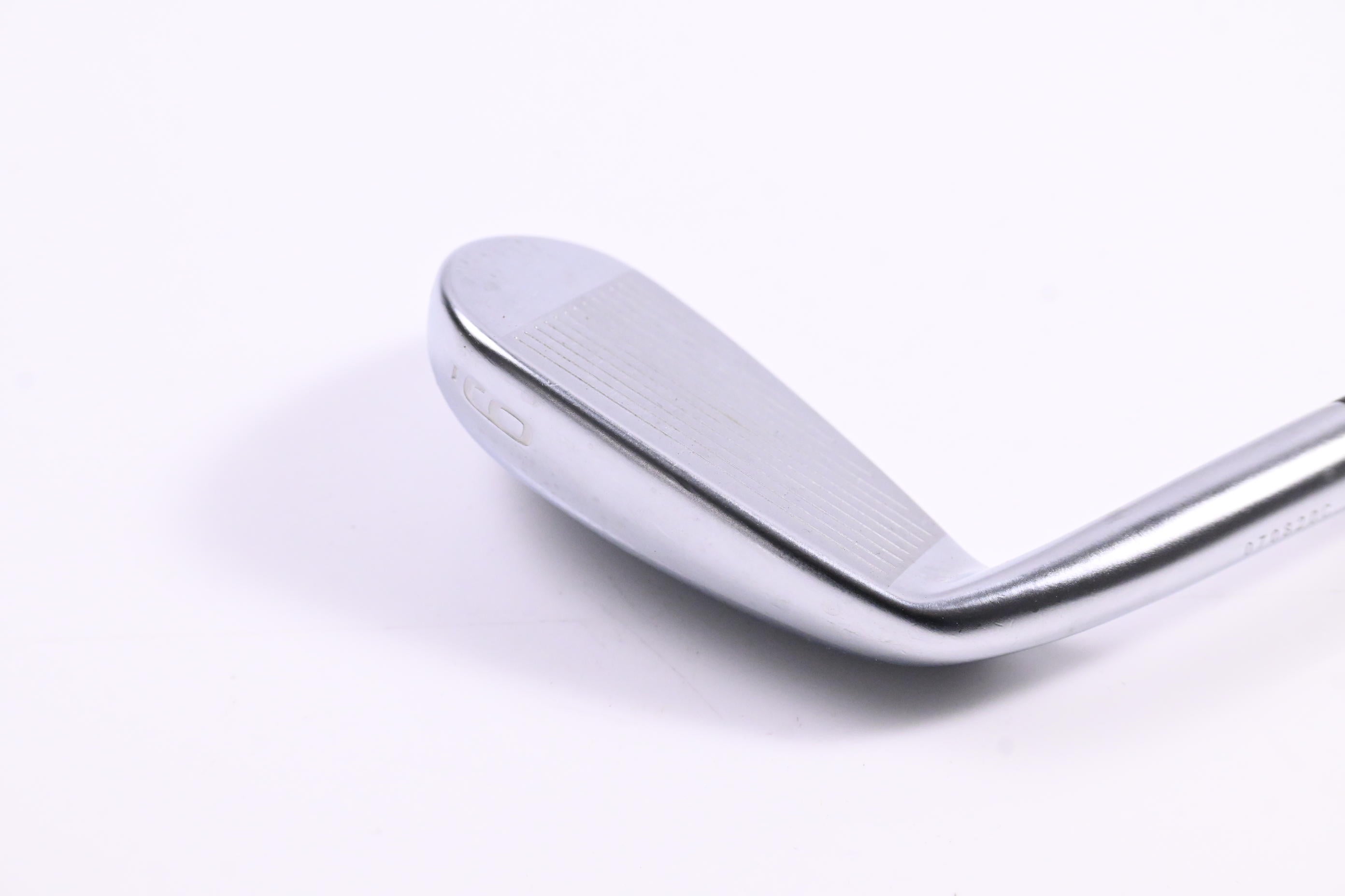 Mizuno JPX 919 Hot Metal #9 Iron / 40 Degree / Senior Flex UST Recoil ESX 460