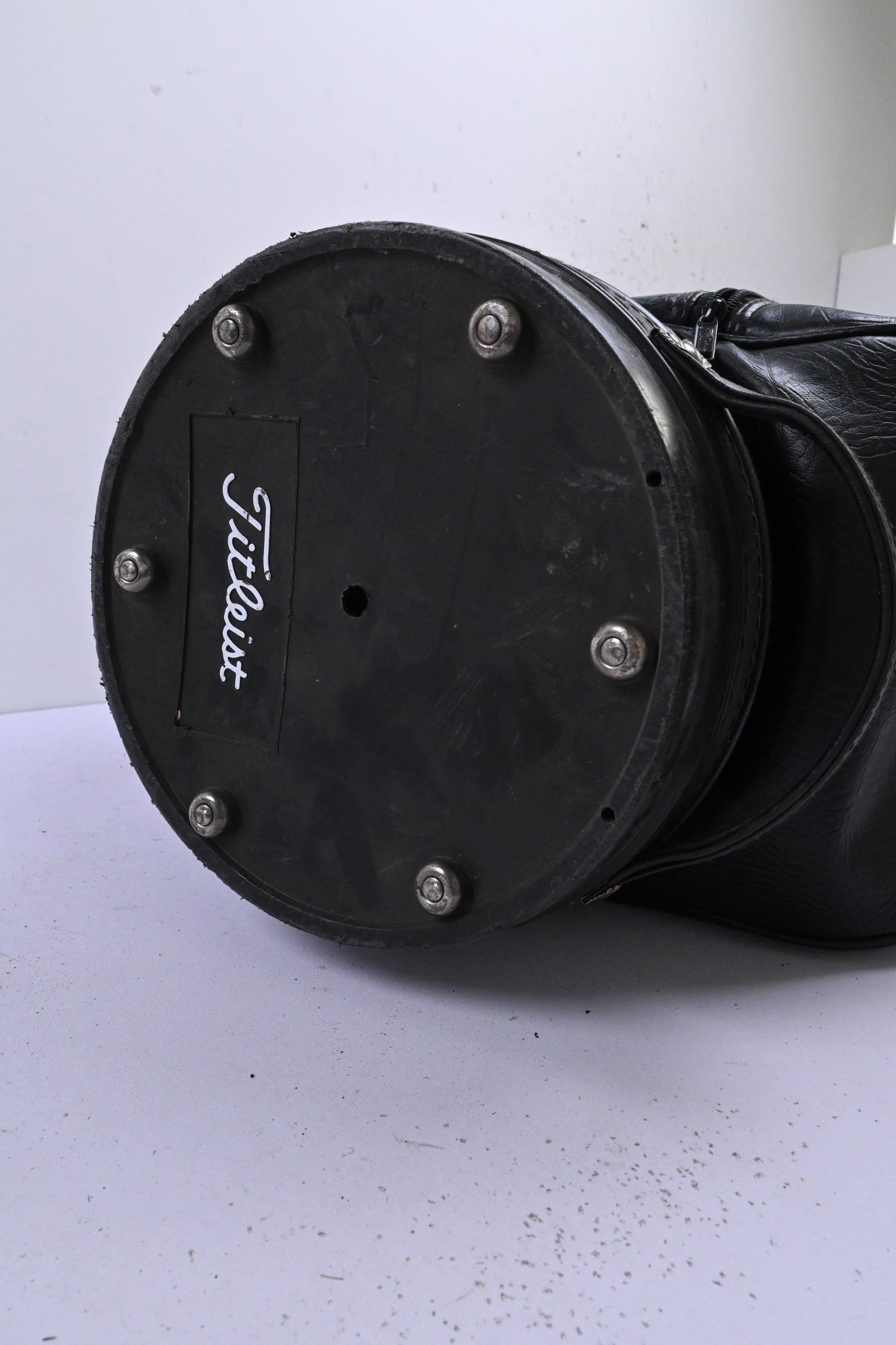 Titleist Tour Bag / 6-Way Divider / Black & White