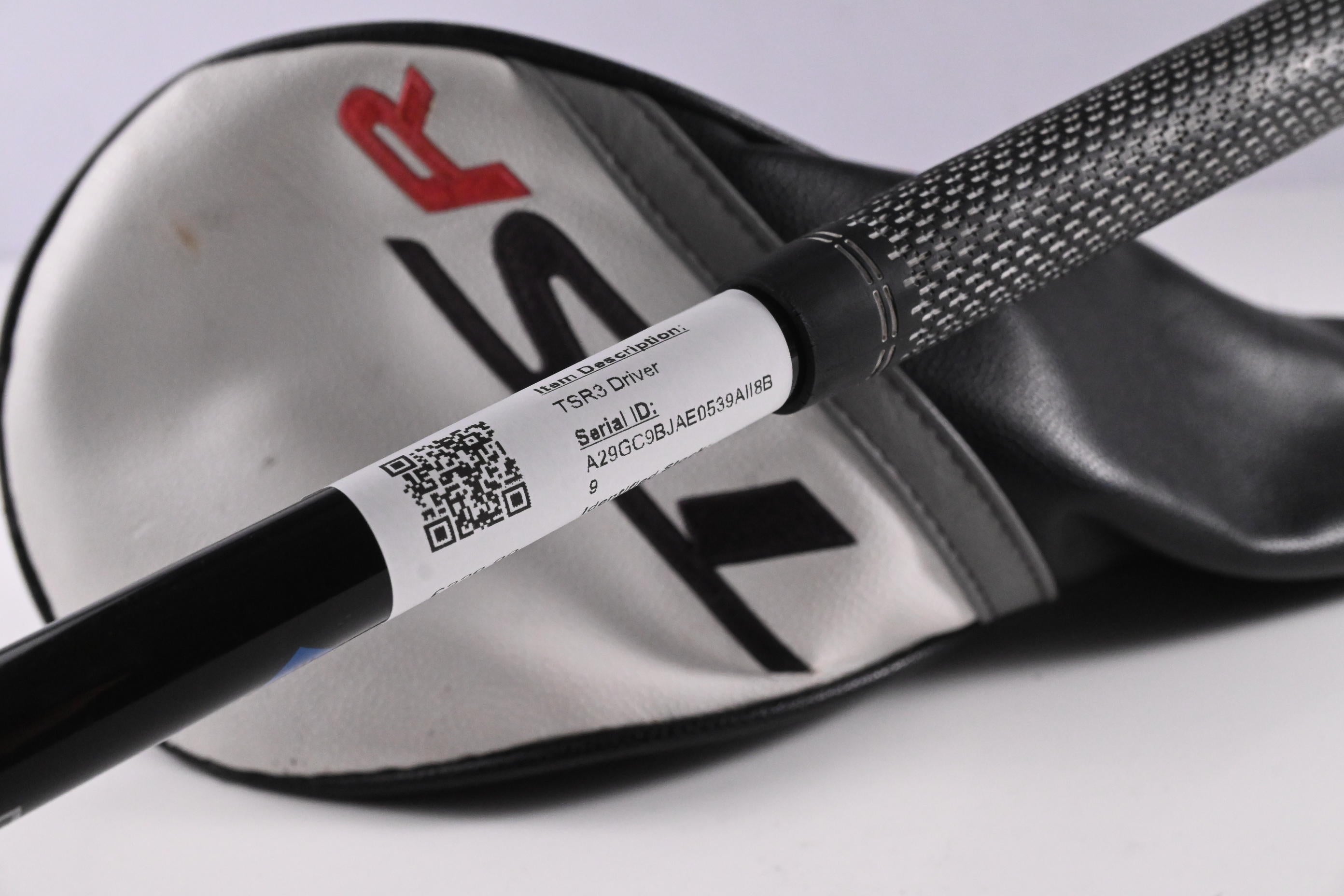 Titleist TSR3 Driver / 9 Degree / Stiff Flex HZRDUS Smoke Black RDX 60 Shaft