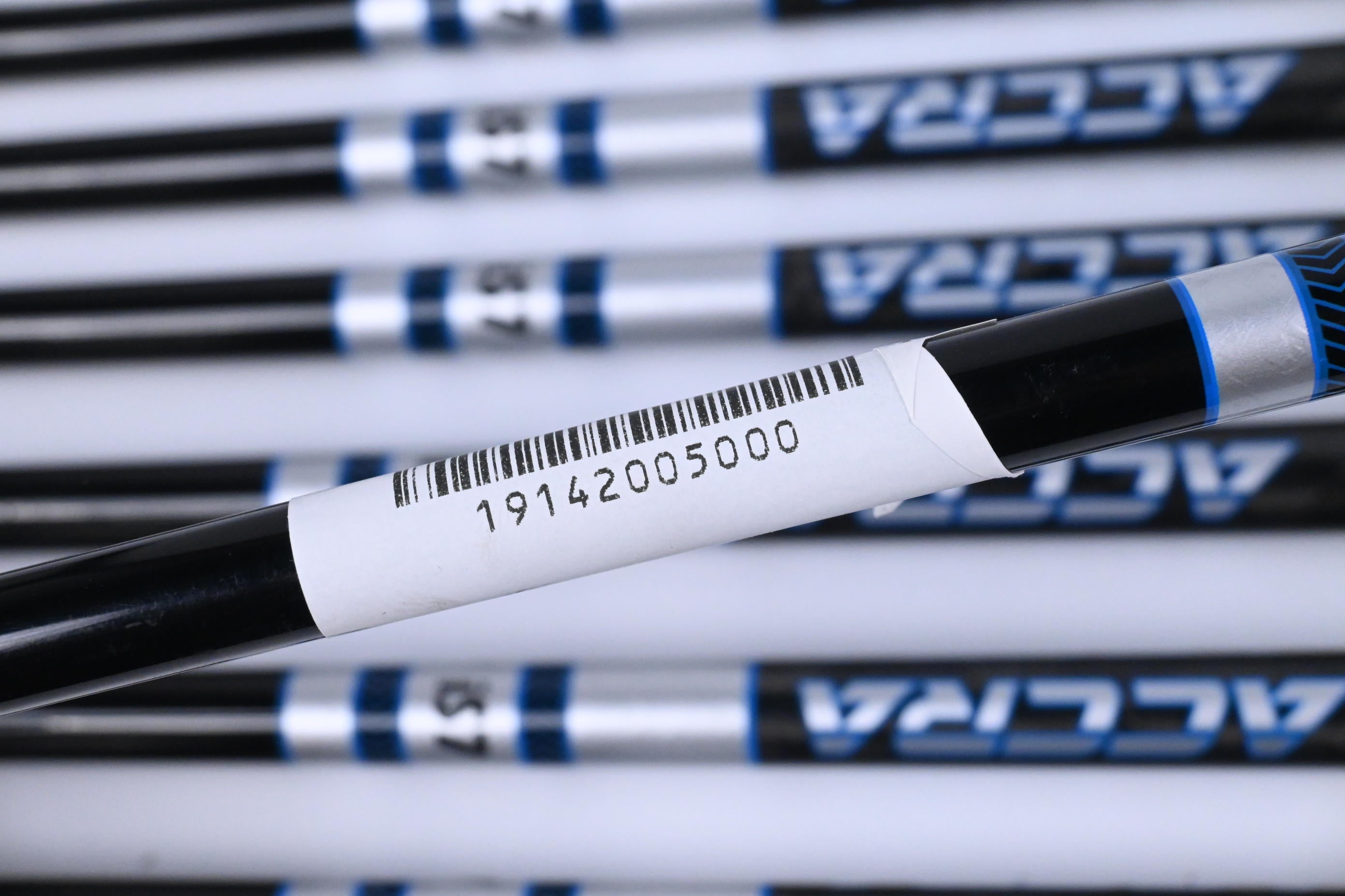 Callaway Apex Ai300 Irons / 5-PW+GW / Stiff Flex Accra is7 Shafts