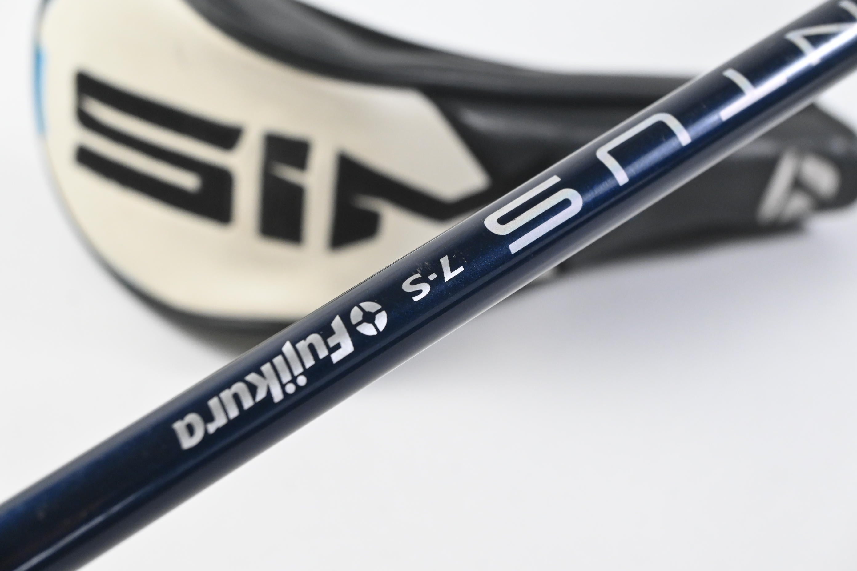 Taylormade SIM2 Max #3 Hybrid / 19 Degree / Stiff Flex Ventus Blue 7 Shaft