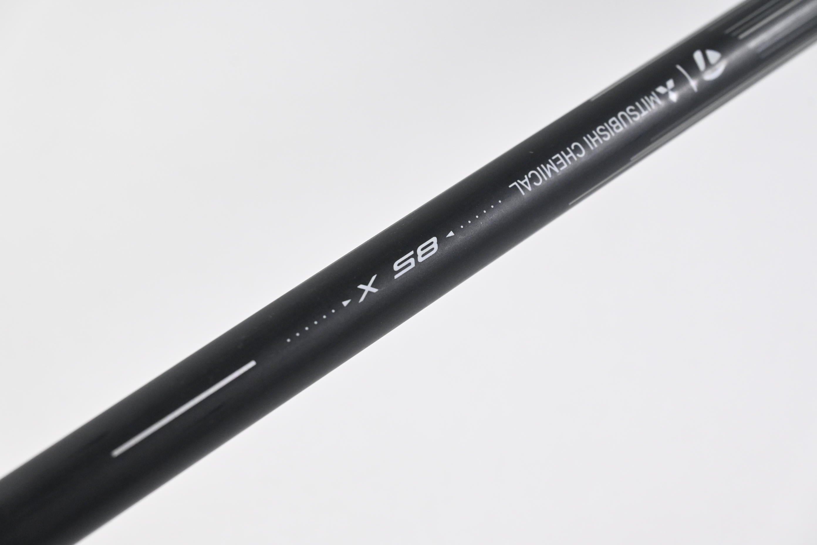 Taylormade Qi4D Max #3 Hybrid / 20 Degree / X-Flex Reax 85 Shaft