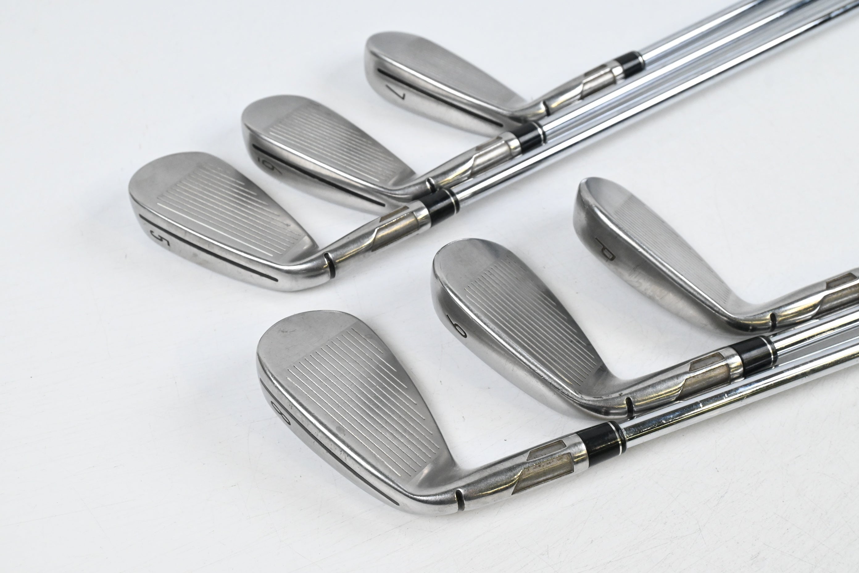 Taylormade SIM2 Max Irons / 5-PW / Regular Flex Elevate VSS 95 Steel Shafts
