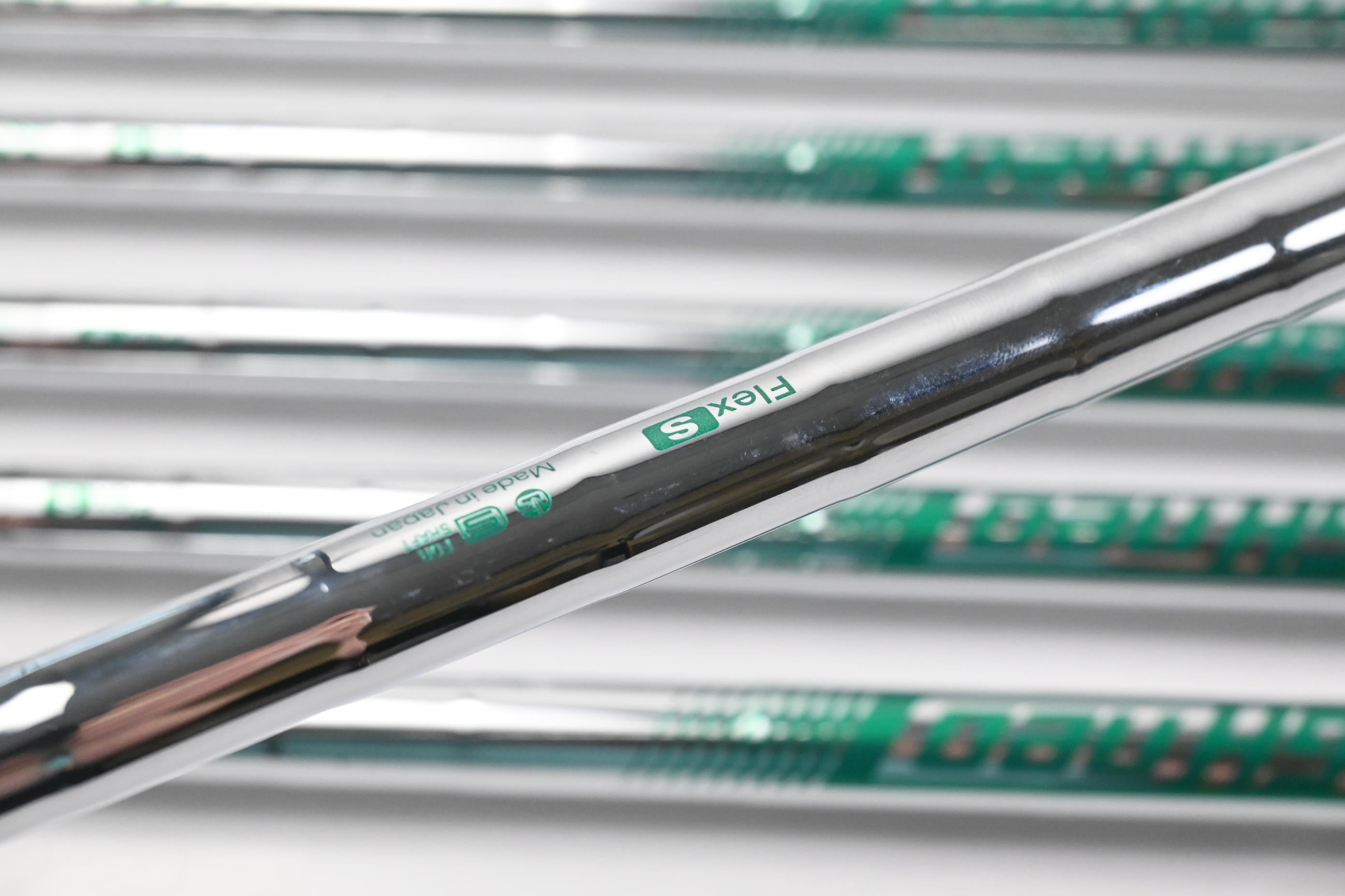 Taylormade P.7CB Irons / 5-PW / Stiff Flex N.S.Pro 950GH Neo Shafts