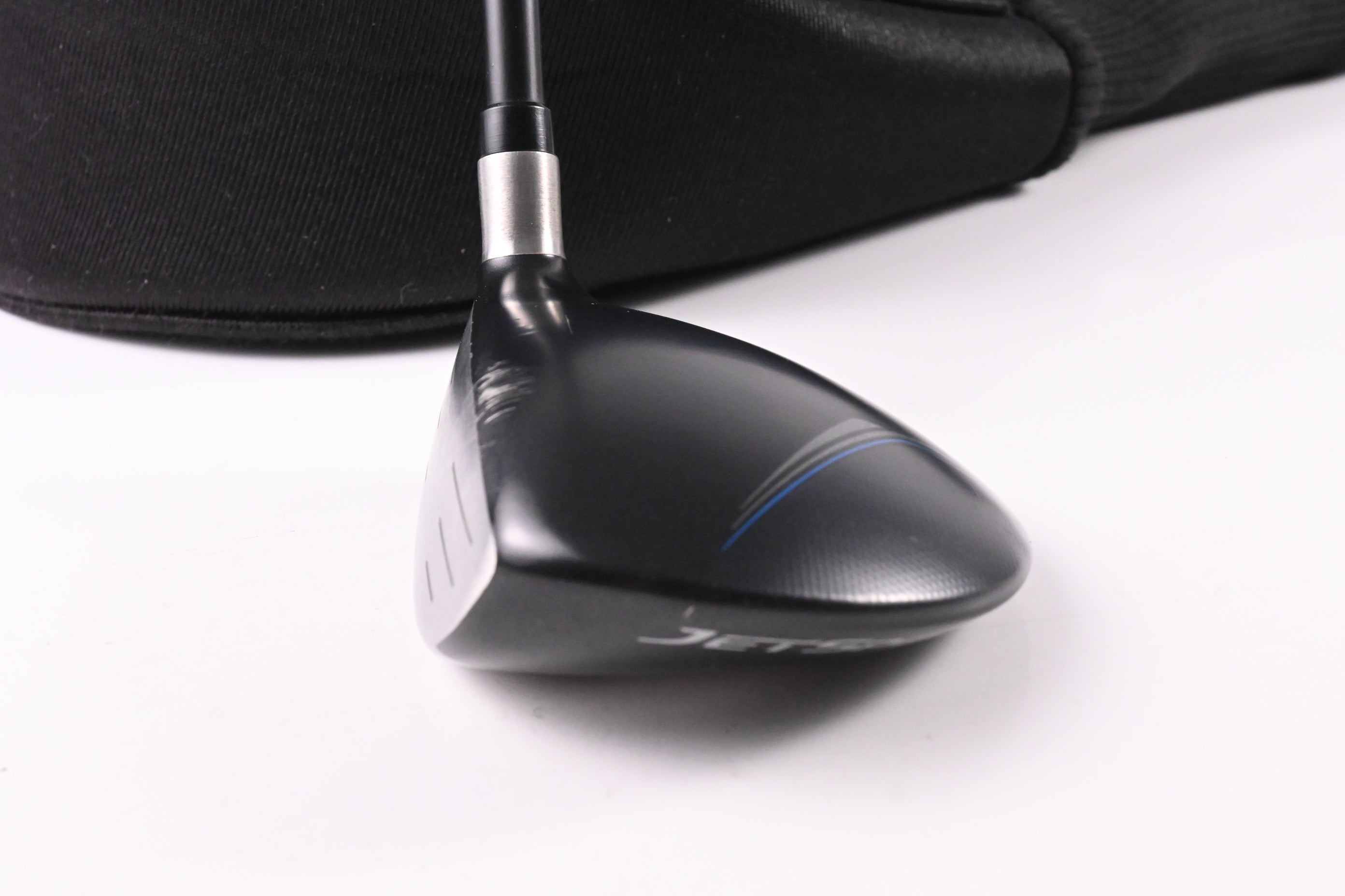 Left Hand Taylormade Jetspeed #5 Wood / 19 Degree / Regular Flex Matrix Velox