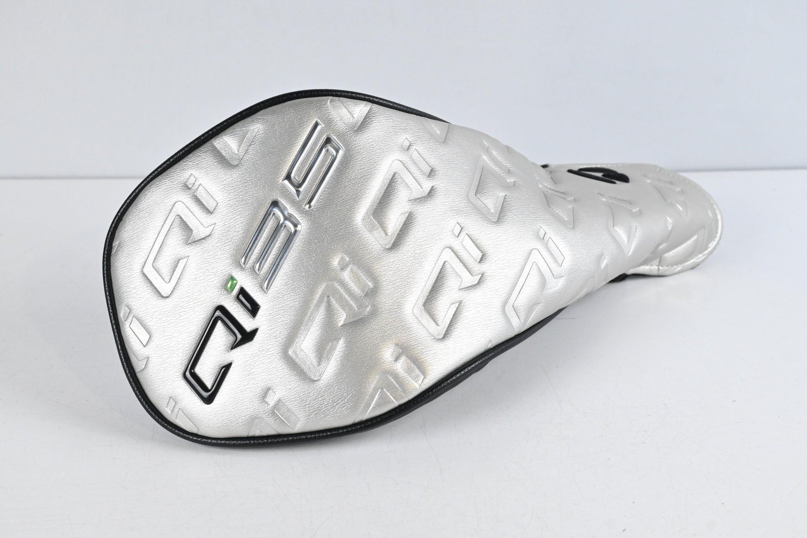 Taylormade Qi35 Max Driver / 12 Degree / Stiff Regular Flex Tour AD DI-6 Shaft