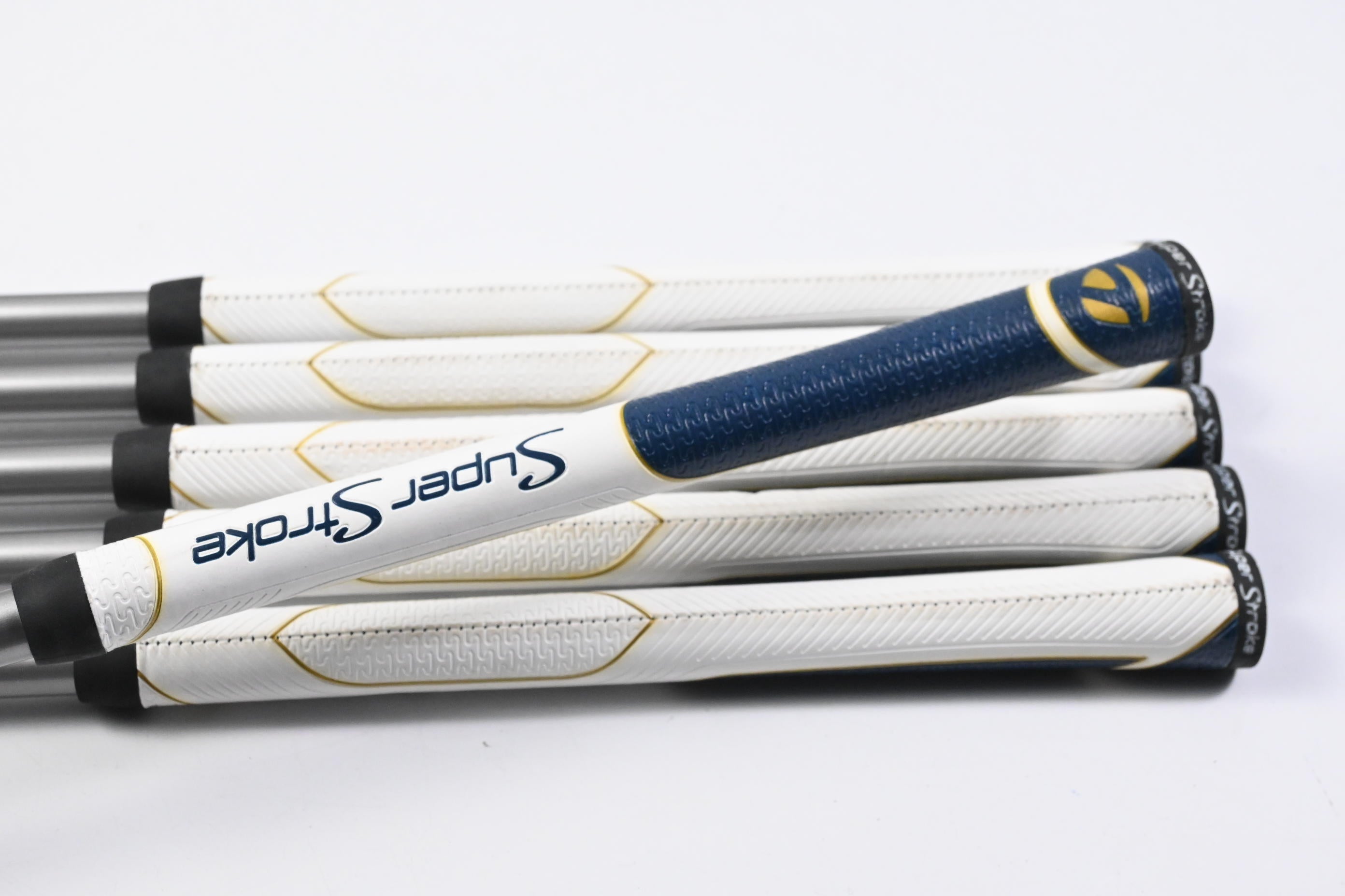 Ladies Taylormade Kalea Gold Hybrid Combo Irons / 6H+7-PW+SW / Ladies Flex