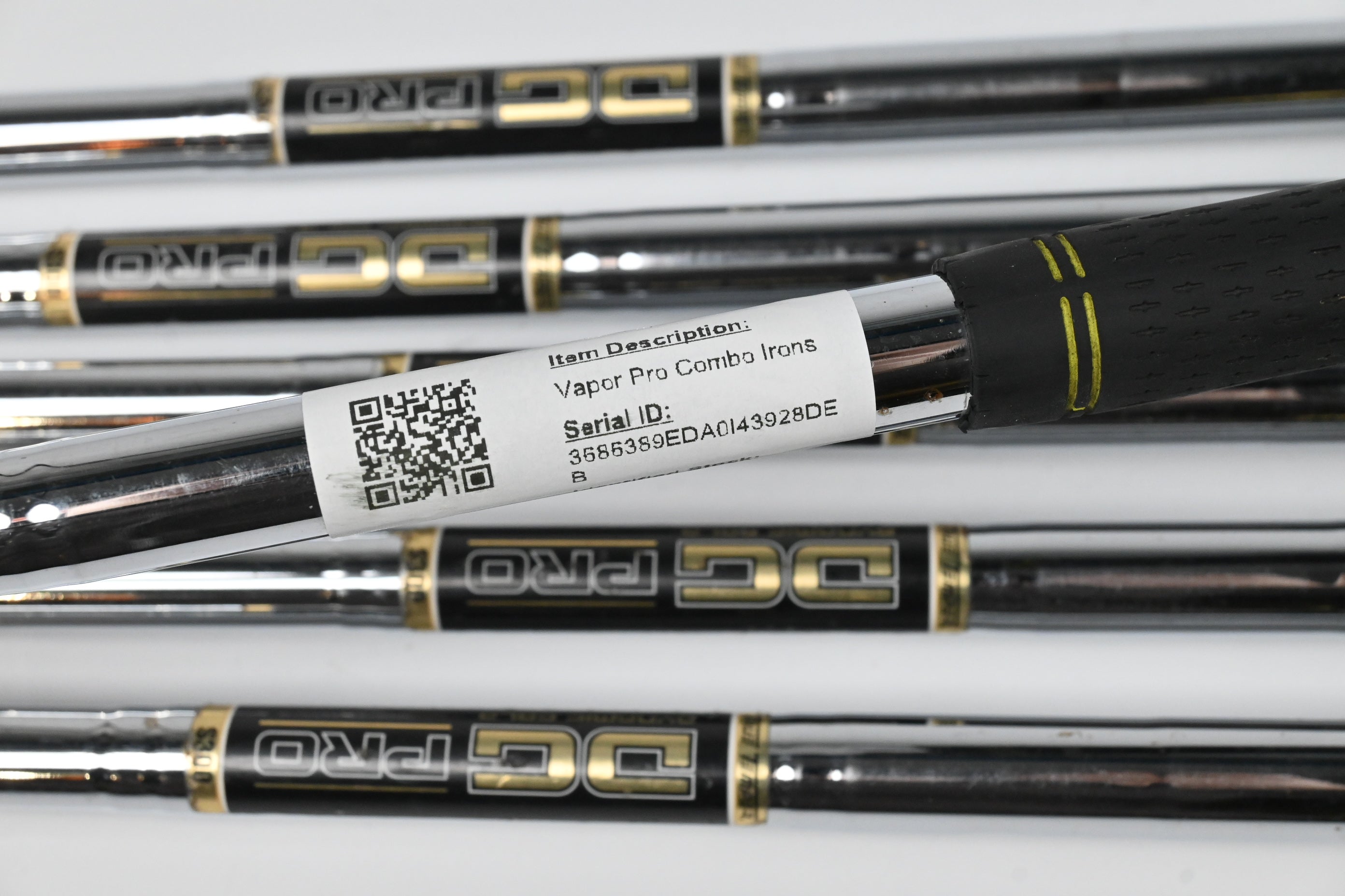 Nike Vapor Pro Combo Irons / 5-PW / Stiff Flex DG Pro S300 Shafts