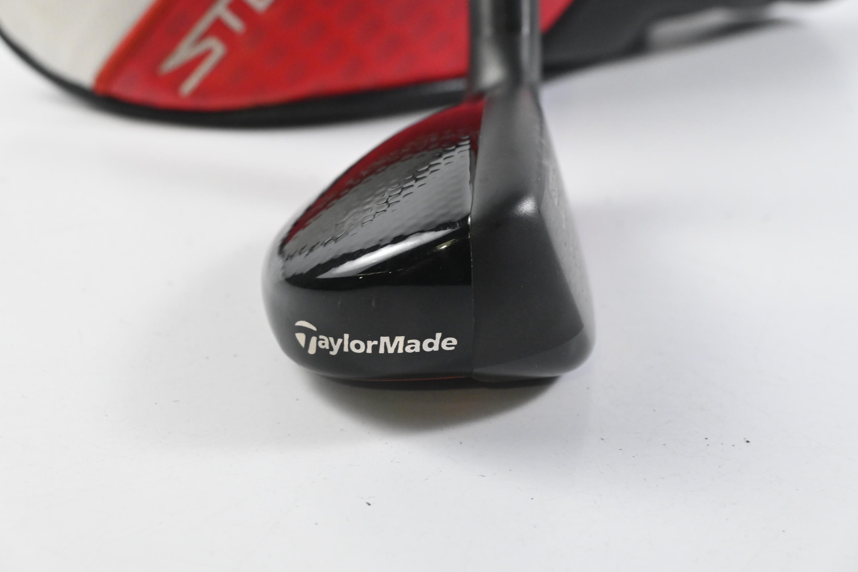 Taylormade Stealth 2 Plus #2 Hybrid / 17 Degree / Stiff Flex Kai'li Red 85 Shaft