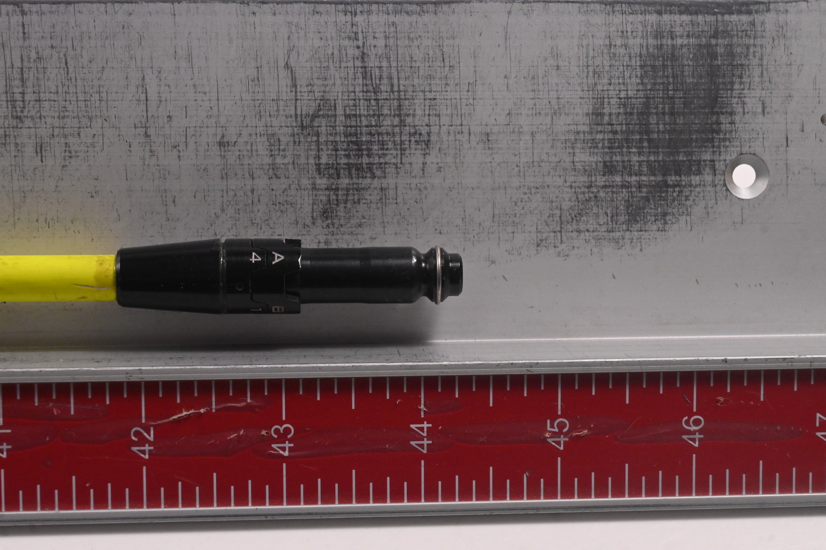 UST Mamiya Proforce V2 6 Driver Shaft / Regular Flex / Titleist Adapter