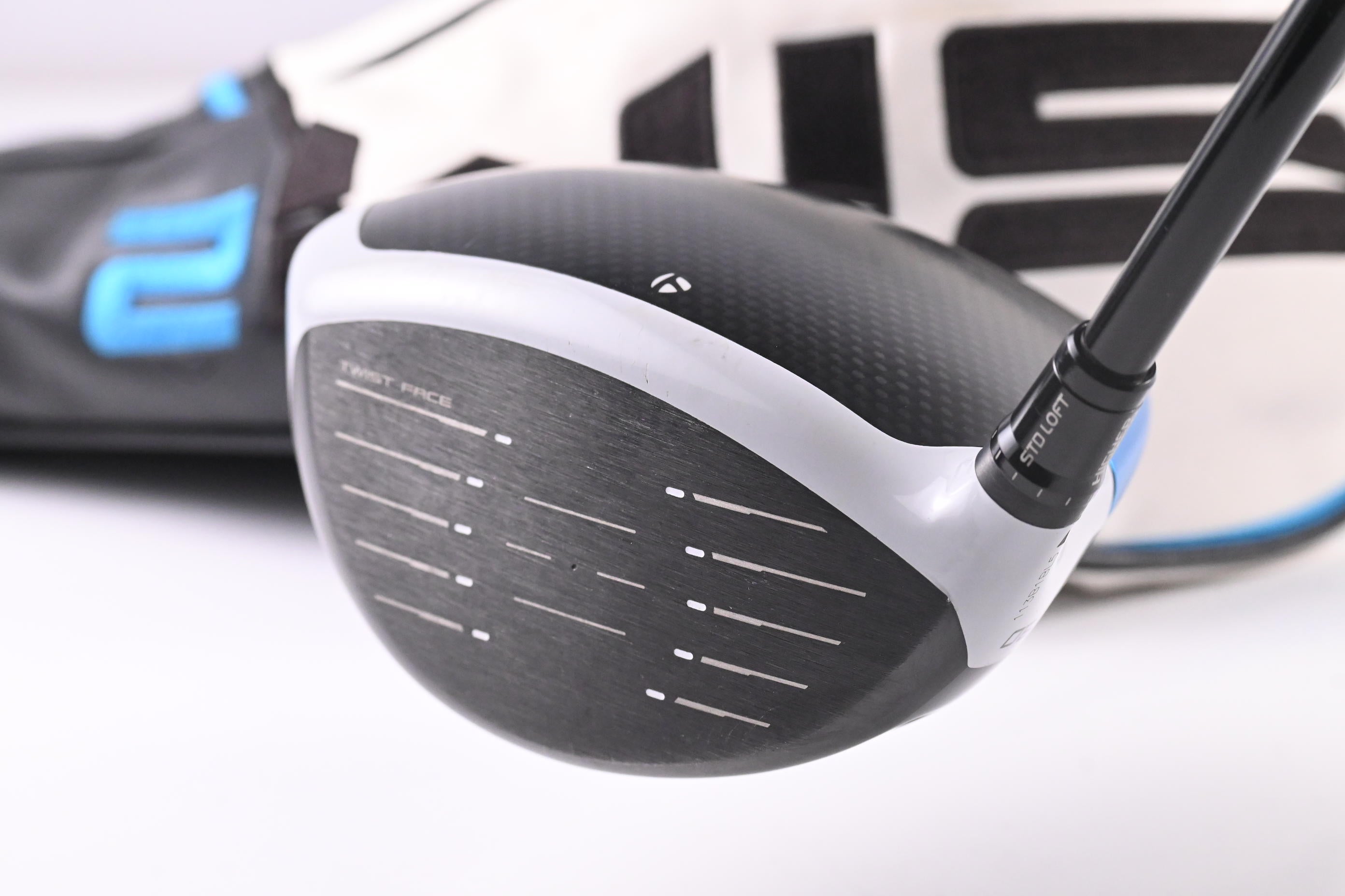Taylormade SIM2 Driver / 9 Degree / X-Flex HZRDUS Smoke Blue RDX 70 Shaft