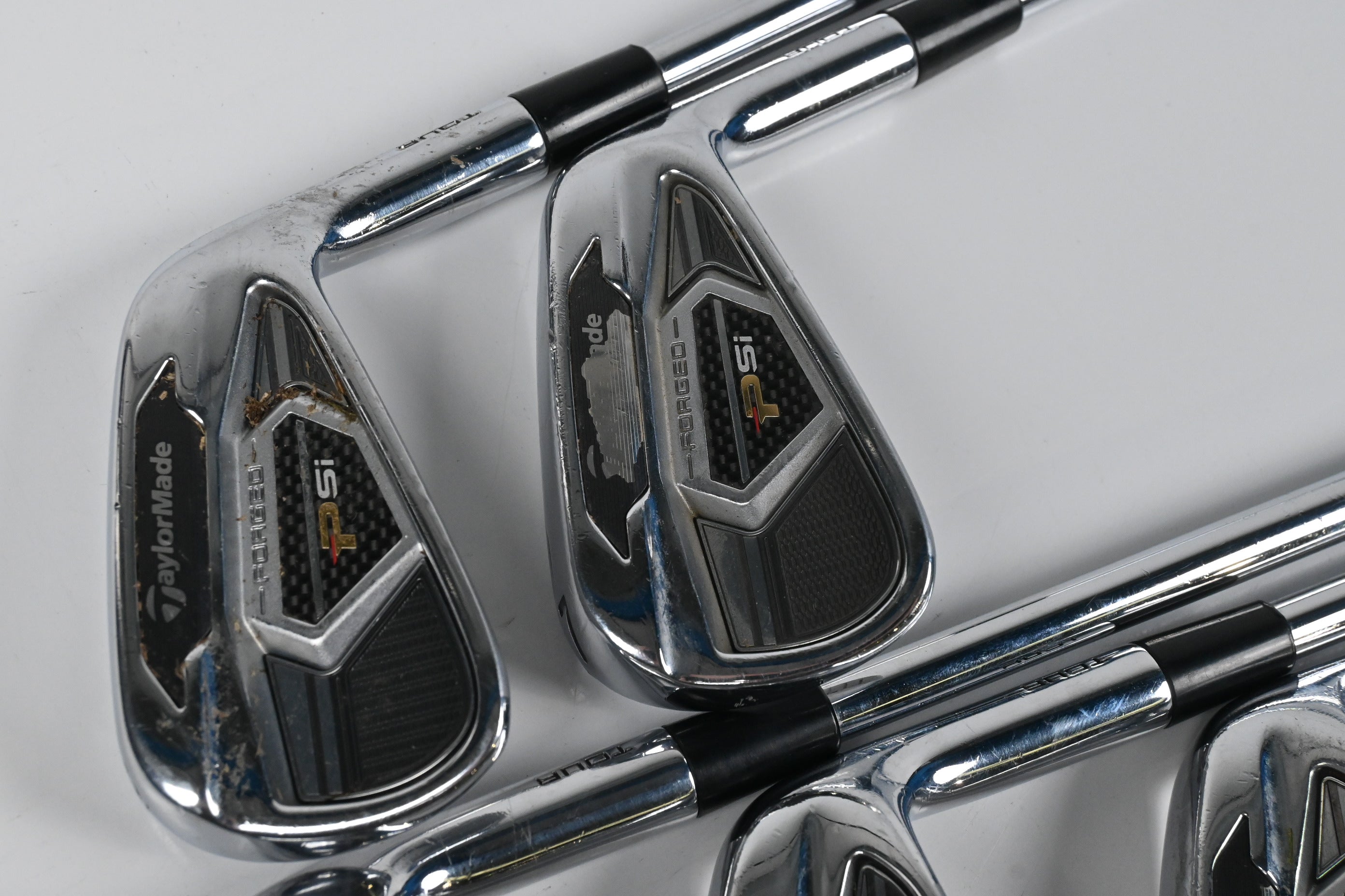 Taylormade PSi Irons / 6-PW / Stiff Flex Dynamic Gold S300 Shafts