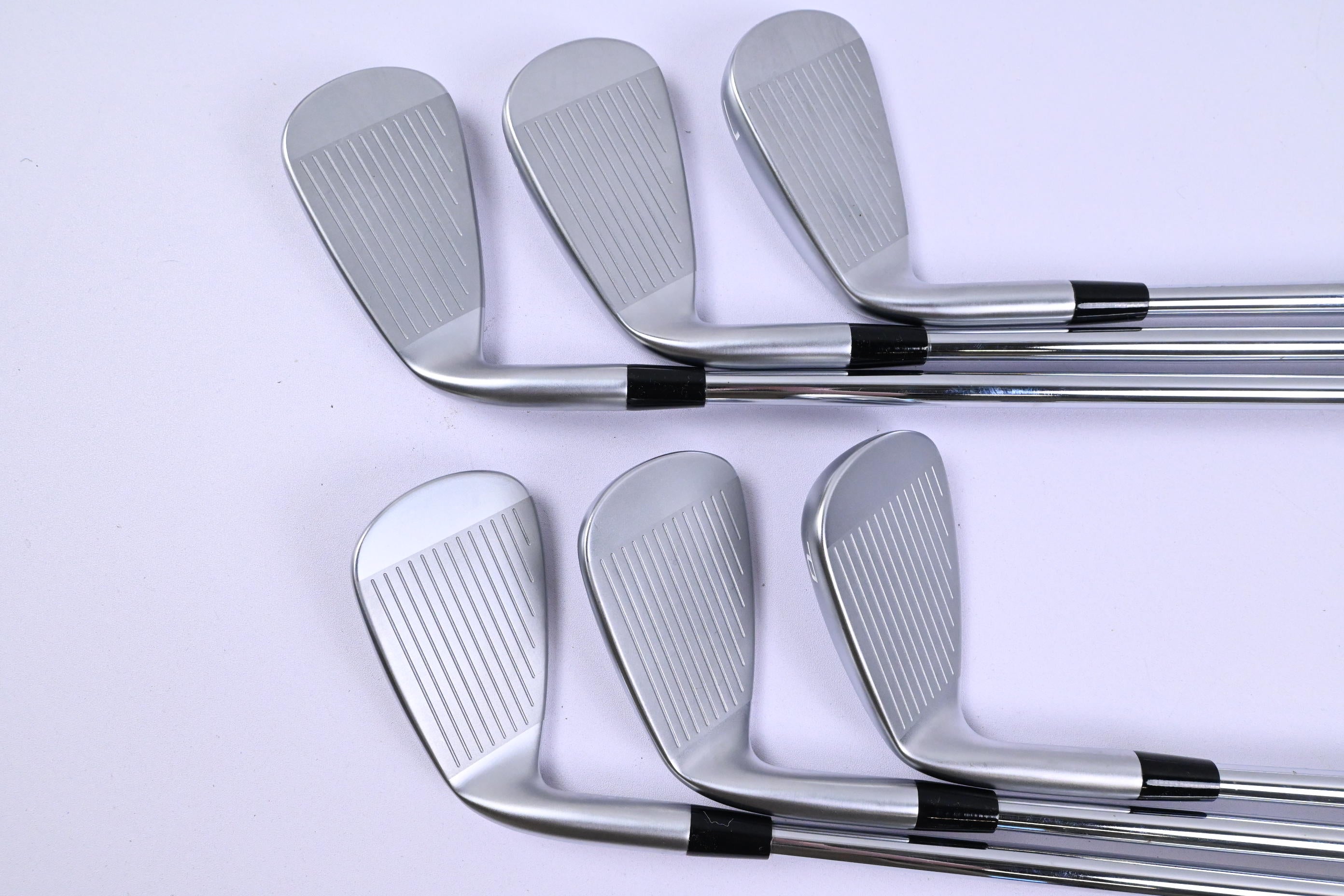 Mizuno JPX 923 Hot Metal Irons / 5-PW / Regular Flex Dynamic Gold 105 Shafts