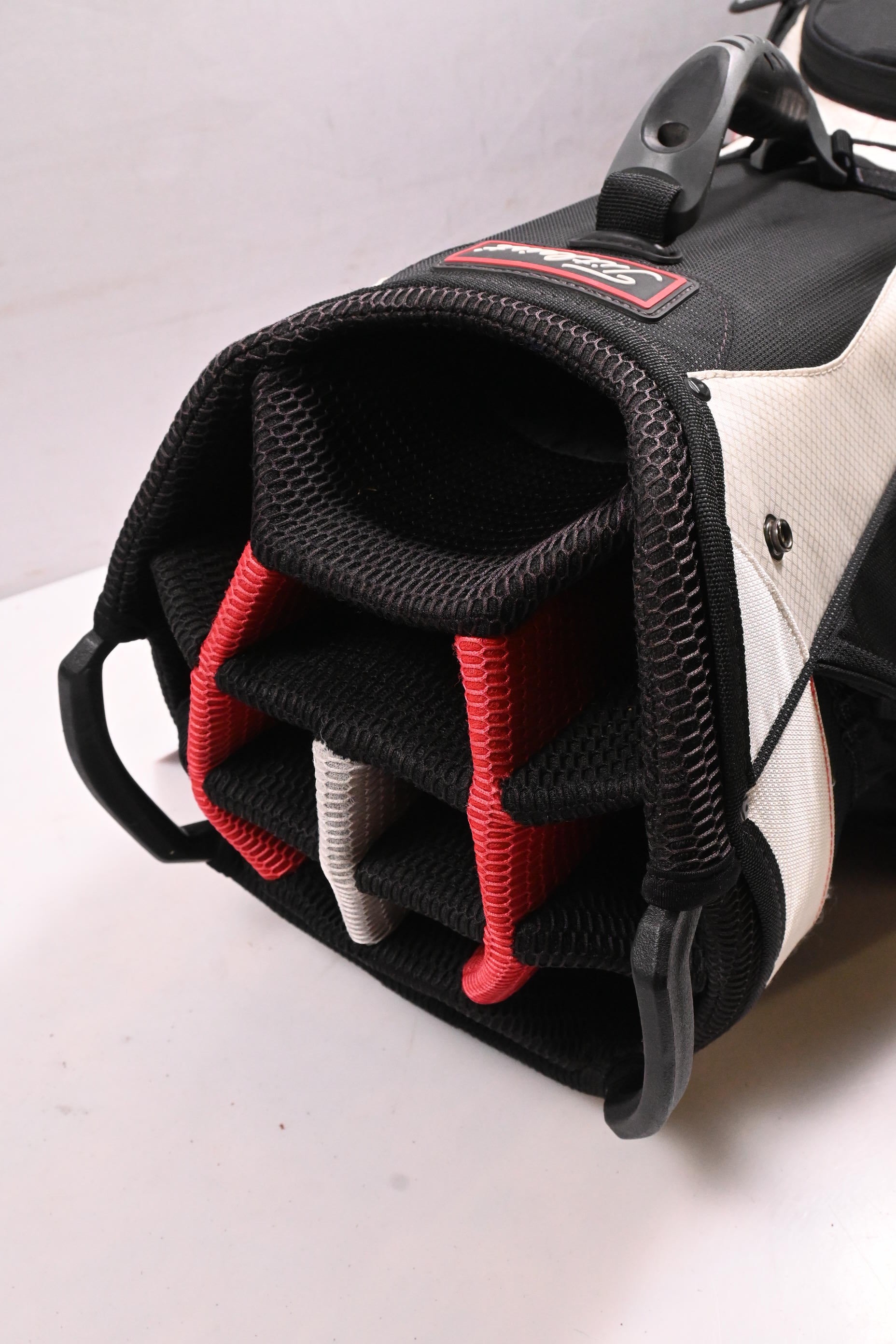 Titleist Cart Bag / 14-Way Divider / Black, White, Red