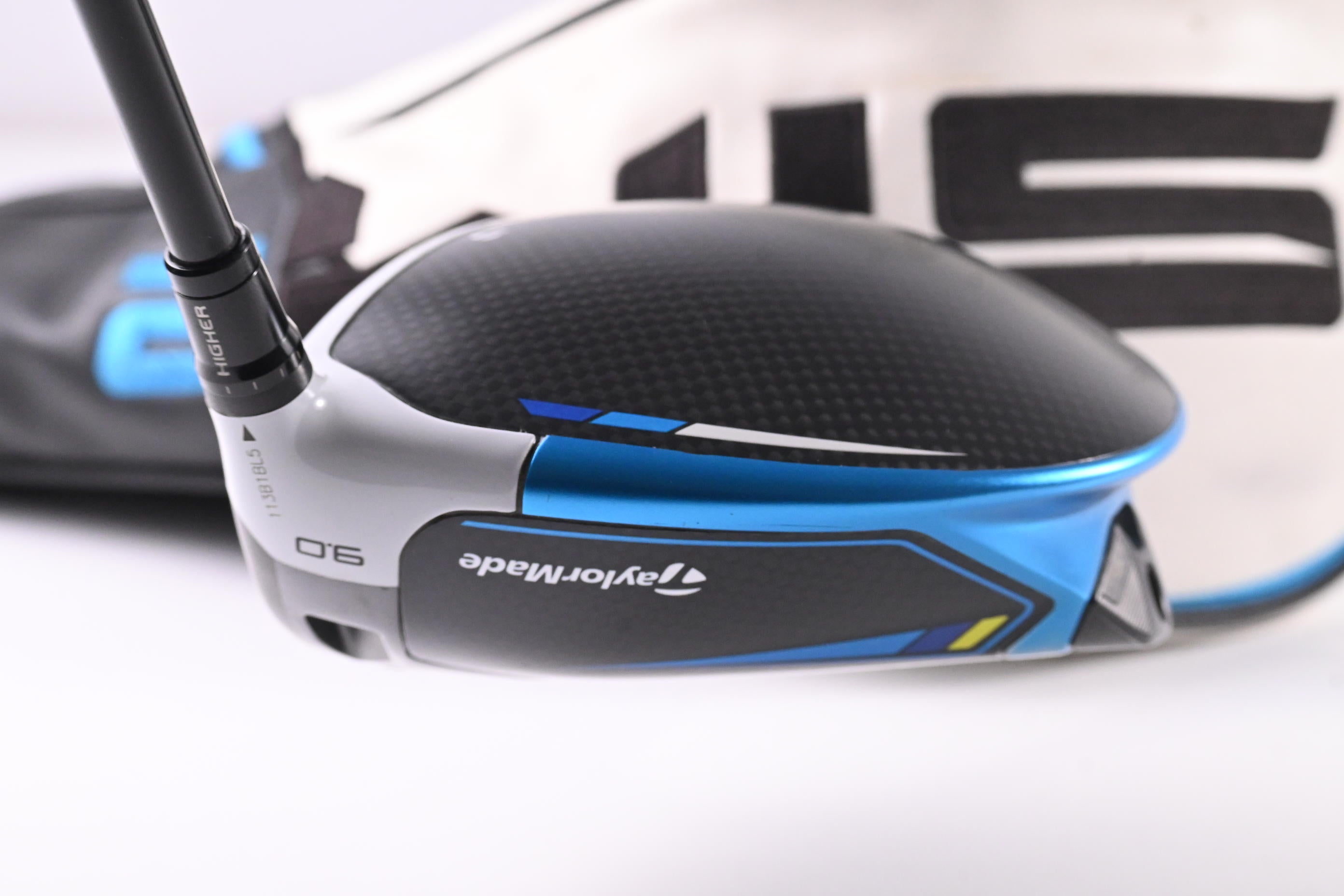 Taylormade SIM2 Driver / 9 Degree / X-Flex HZRDUS Smoke Blue RDX 70 Shaft