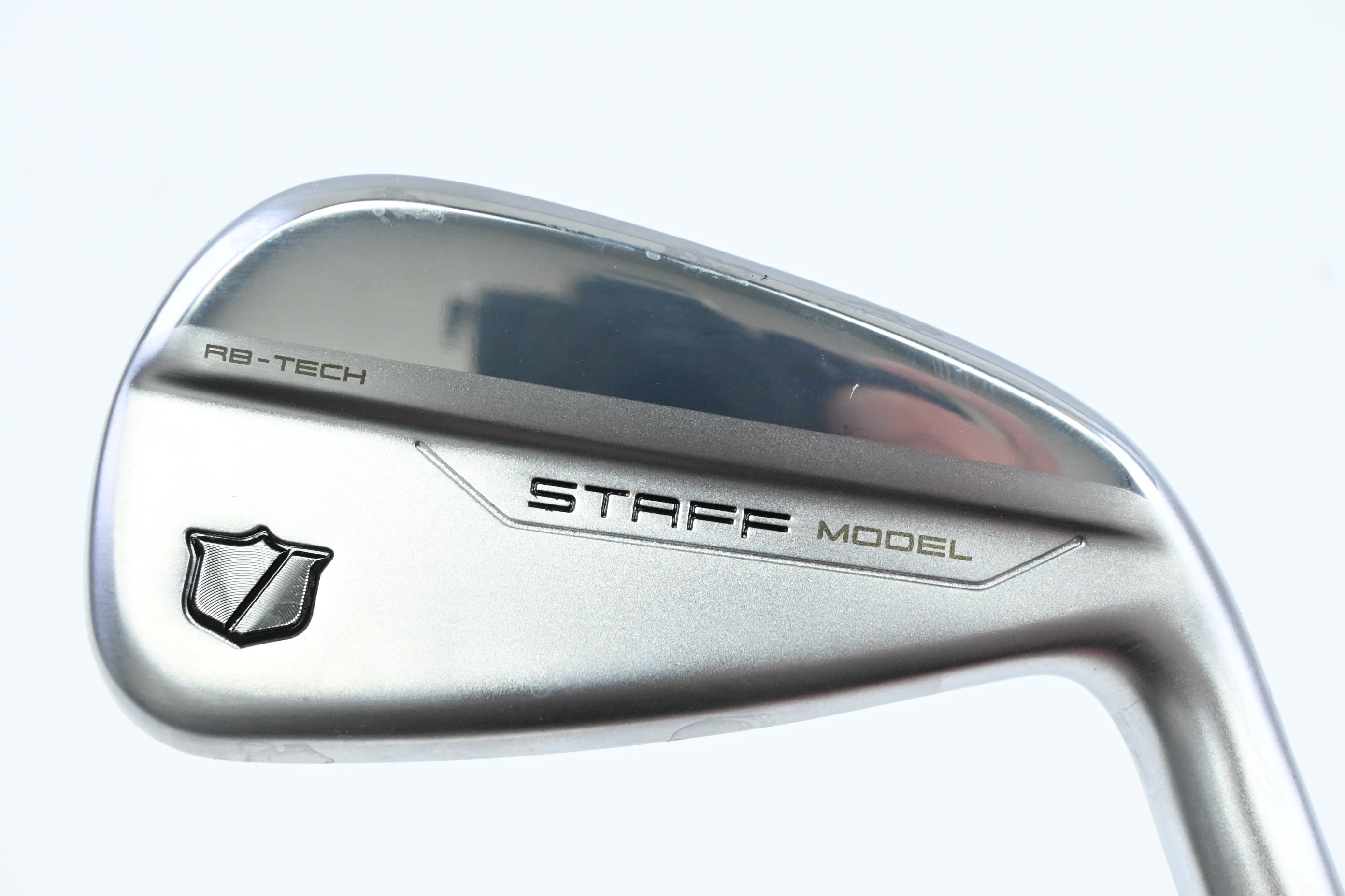 Wilson Staff Model Utility #2 Iron / 18 Degree / X-Flex HZRDUS Gen4 Black 80