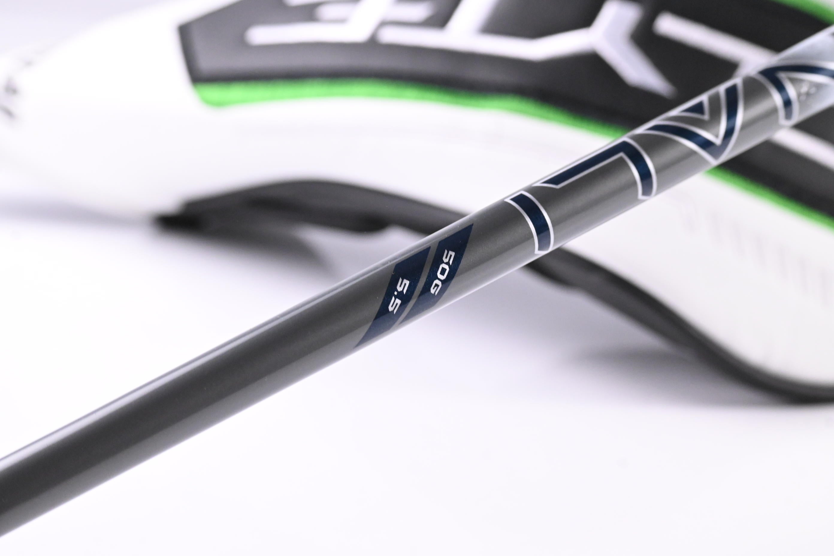 Callaway Elyte Driver / 9 Degree / Regular Flex Denali Charcoal 50 Shaft