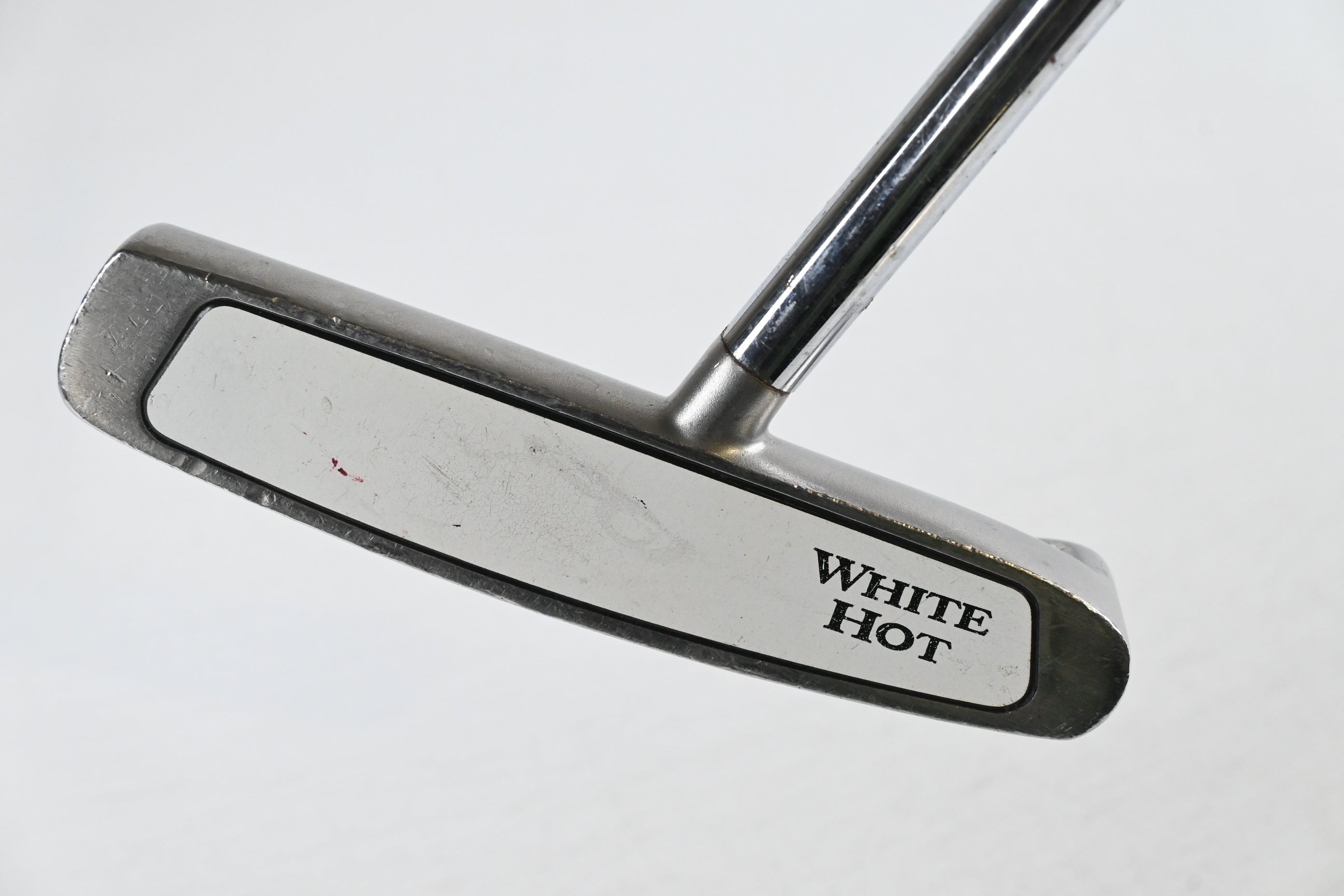 Odyssey White Hot #2 Center Shafted Putter / 34 Inch