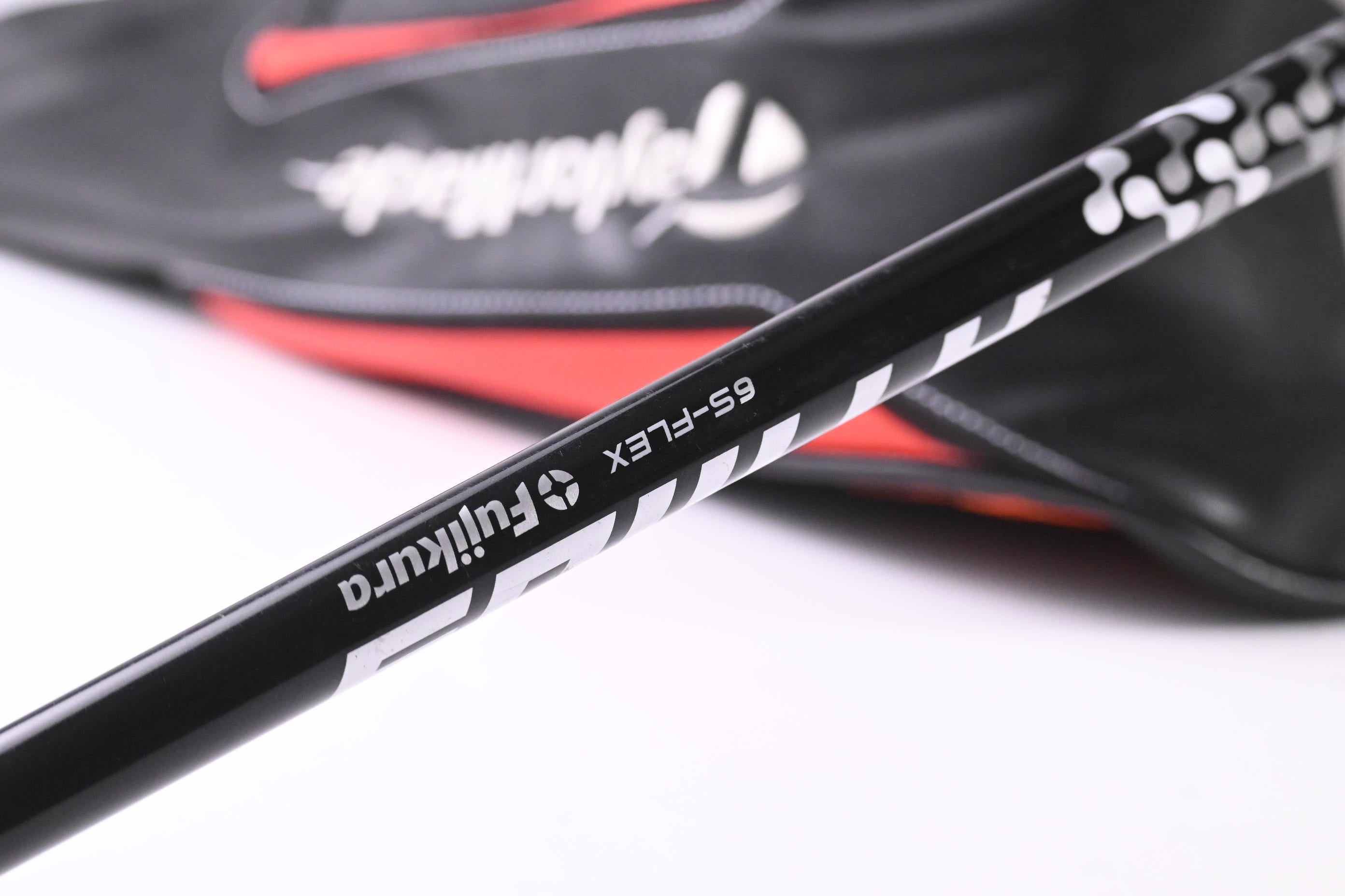 Taylormade M6 Driver / 10.5 Degree / Stiff Flex Fujikura Atmos Black 6 Shaft